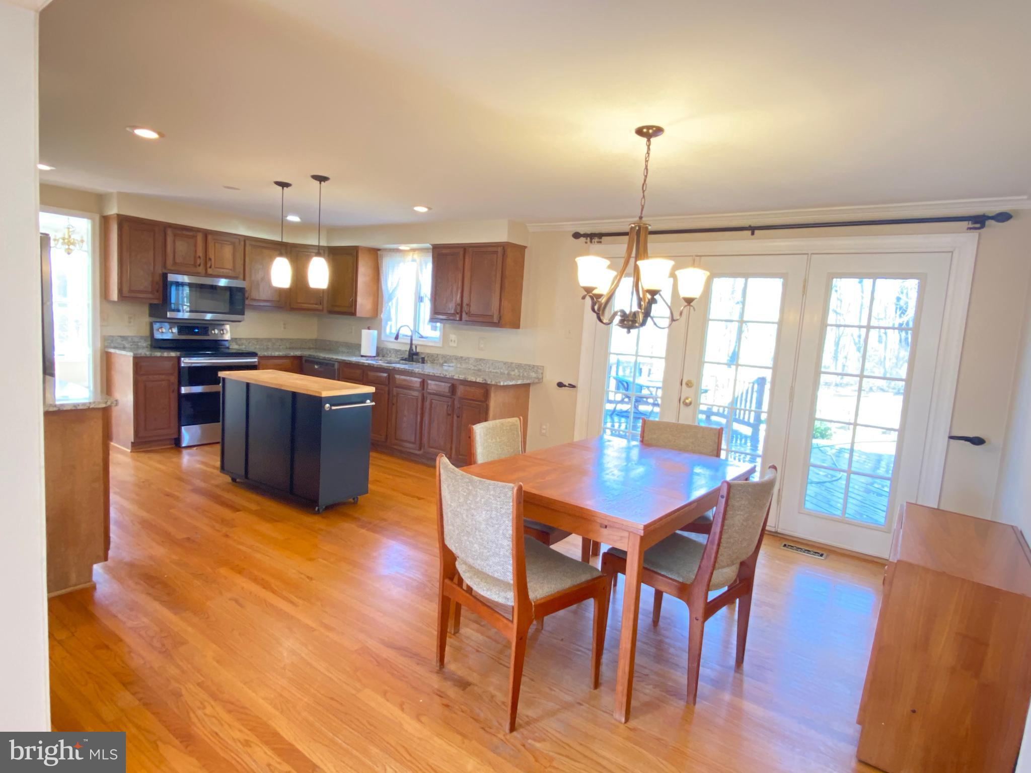 9701 GEORGETOWN PIKE