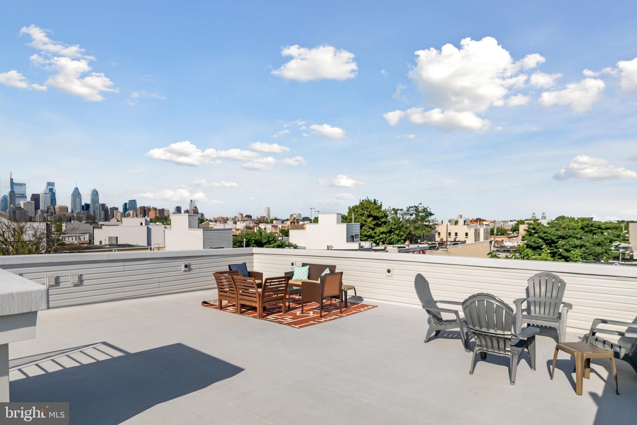 POINT BREEZE - Residential Income