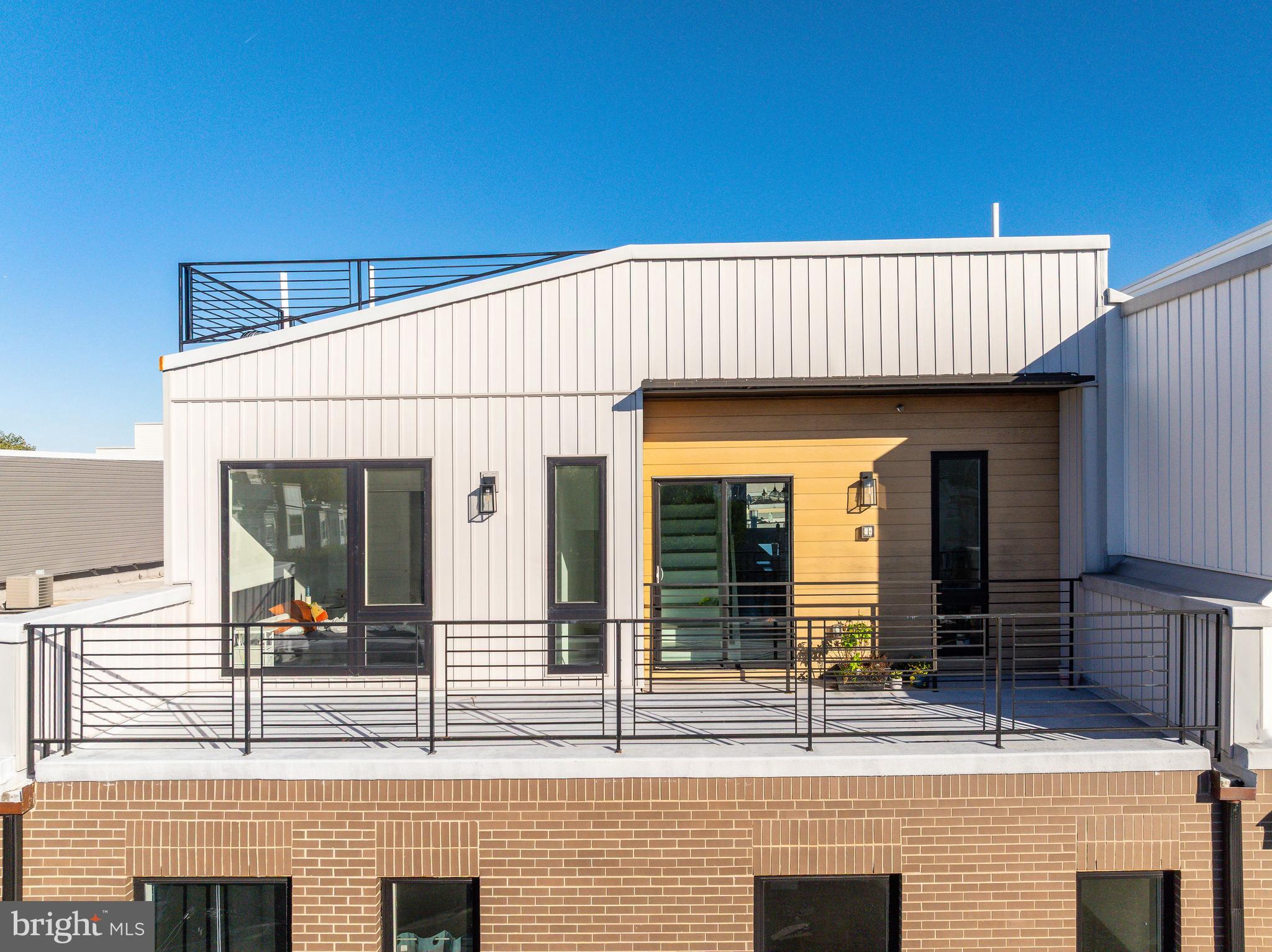 POINT BREEZE - Residential Income