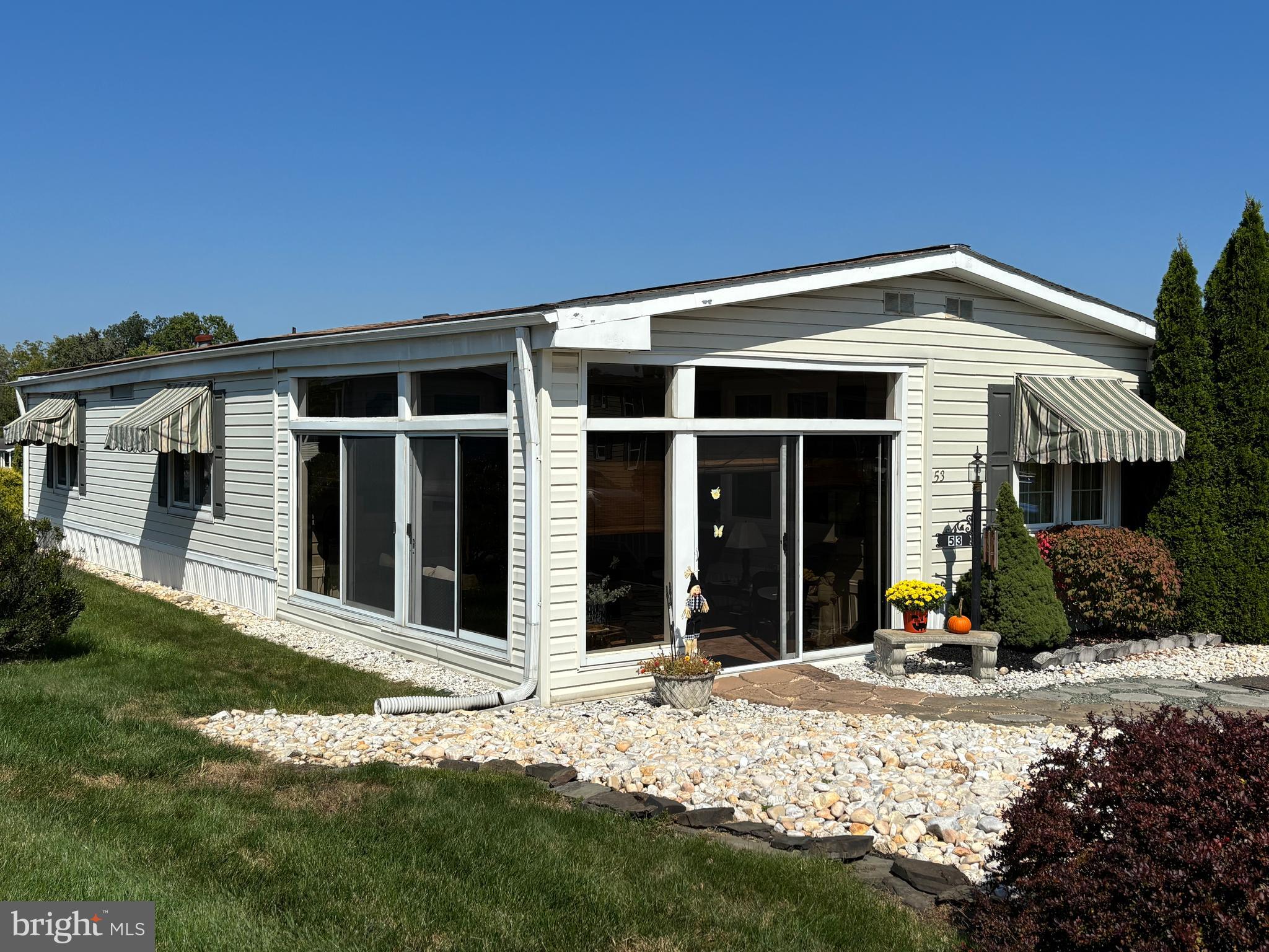 53 NESHAMINY FALLS CIRCLE