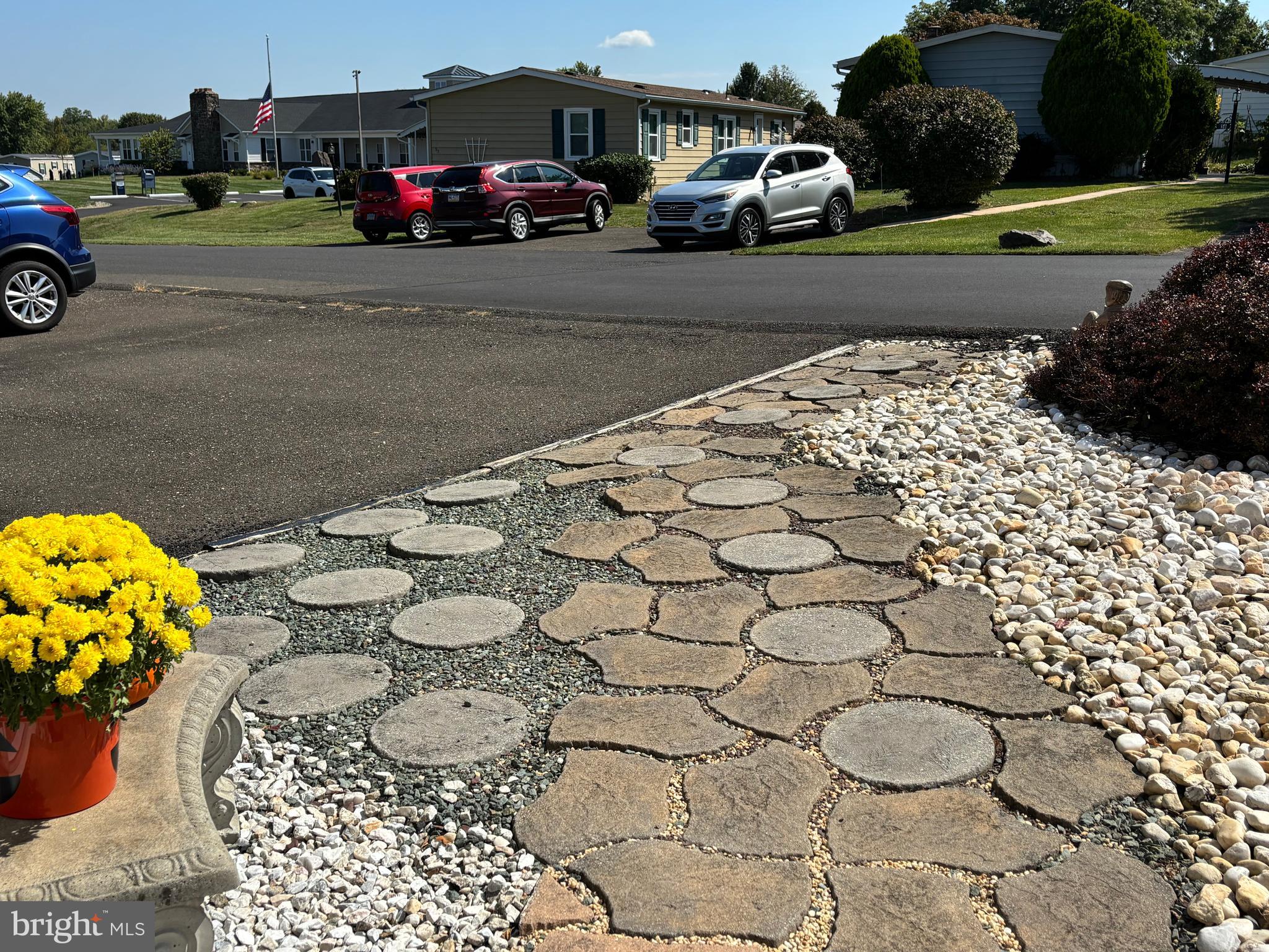 53 NESHAMINY FALLS CIRCLE