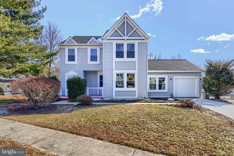 Homes For Sale - 3603 Mill Lawn Court<br/> Howard County, ELLICOTT CITY, MD 21043