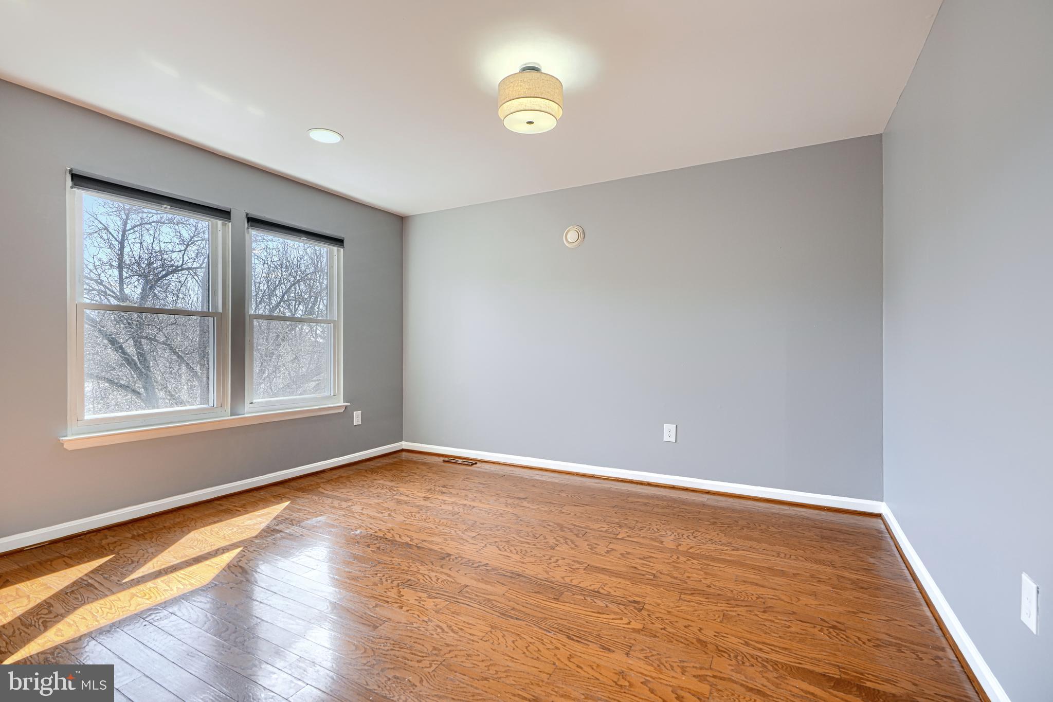 RIVER MILLS - Residential