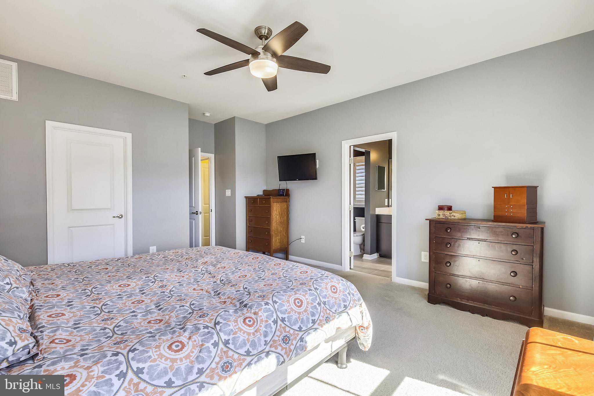 VILLAGES OF URBANA - Residential