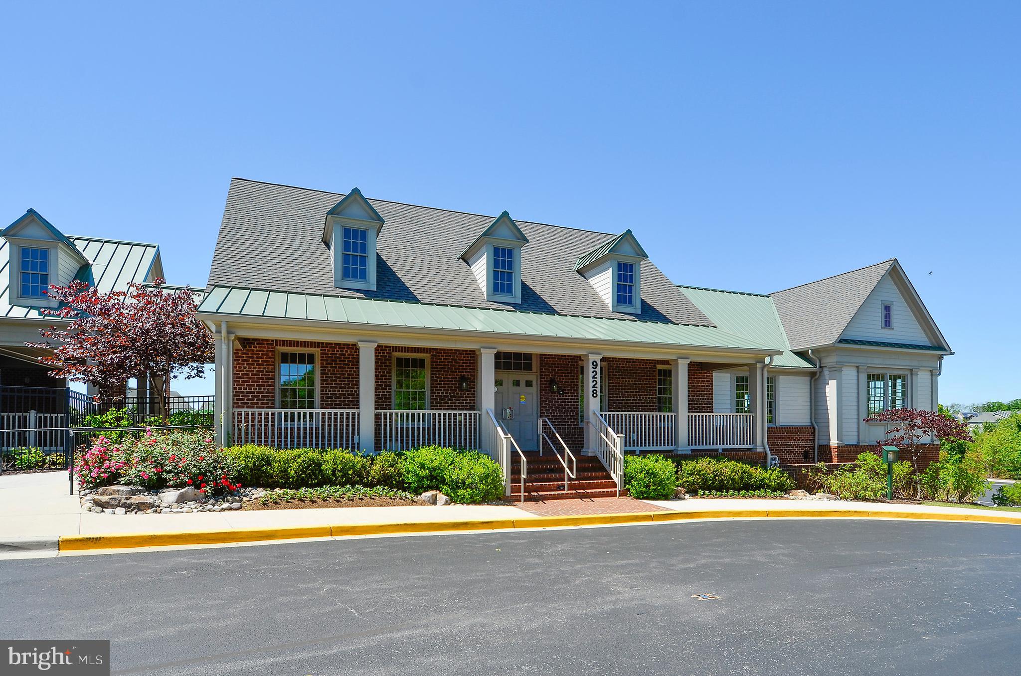 VILLAGES OF URBANA - Residential