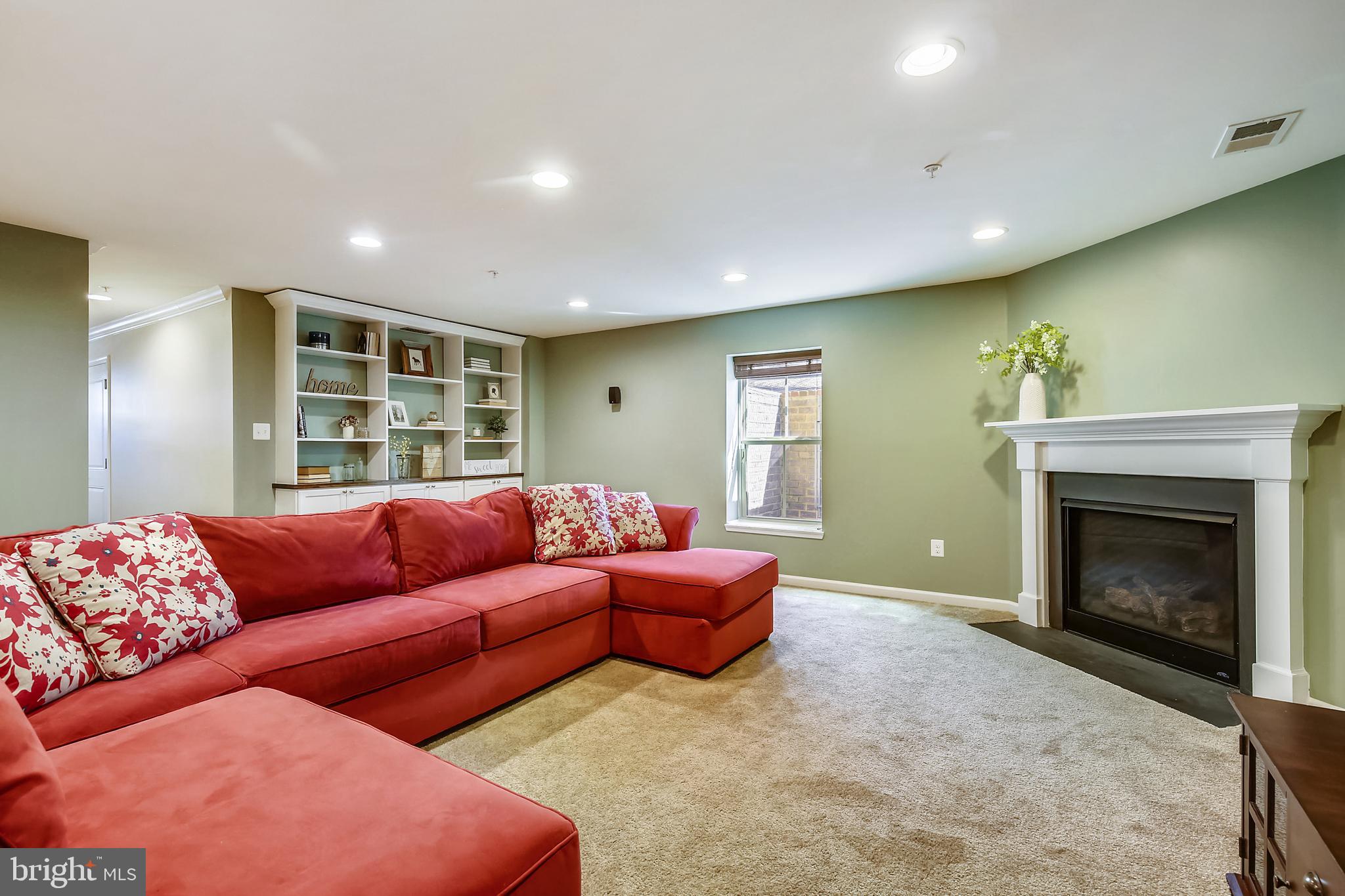 VILLAGES OF URBANA - Residential