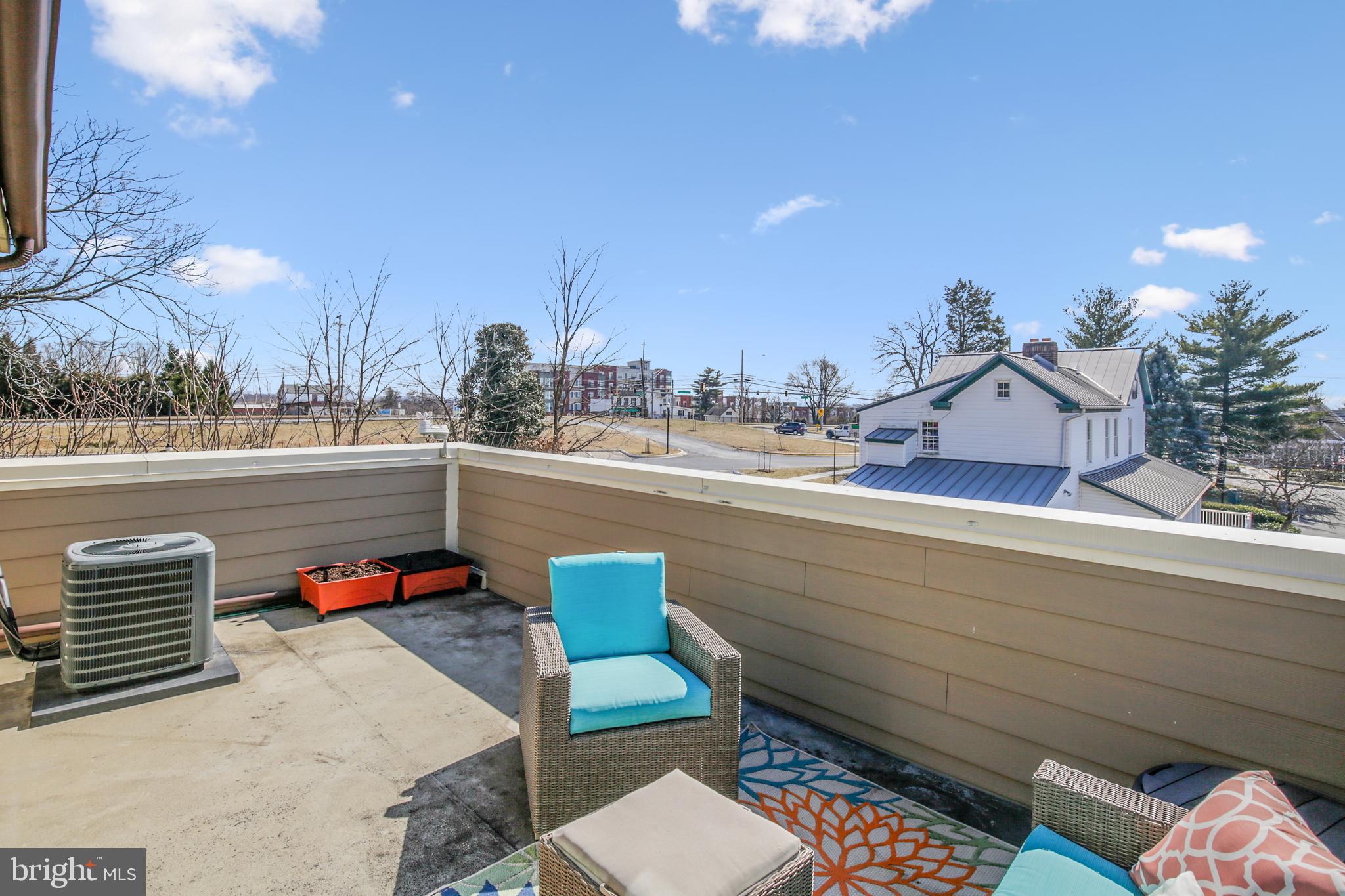 VILLAGES OF URBANA - Residential