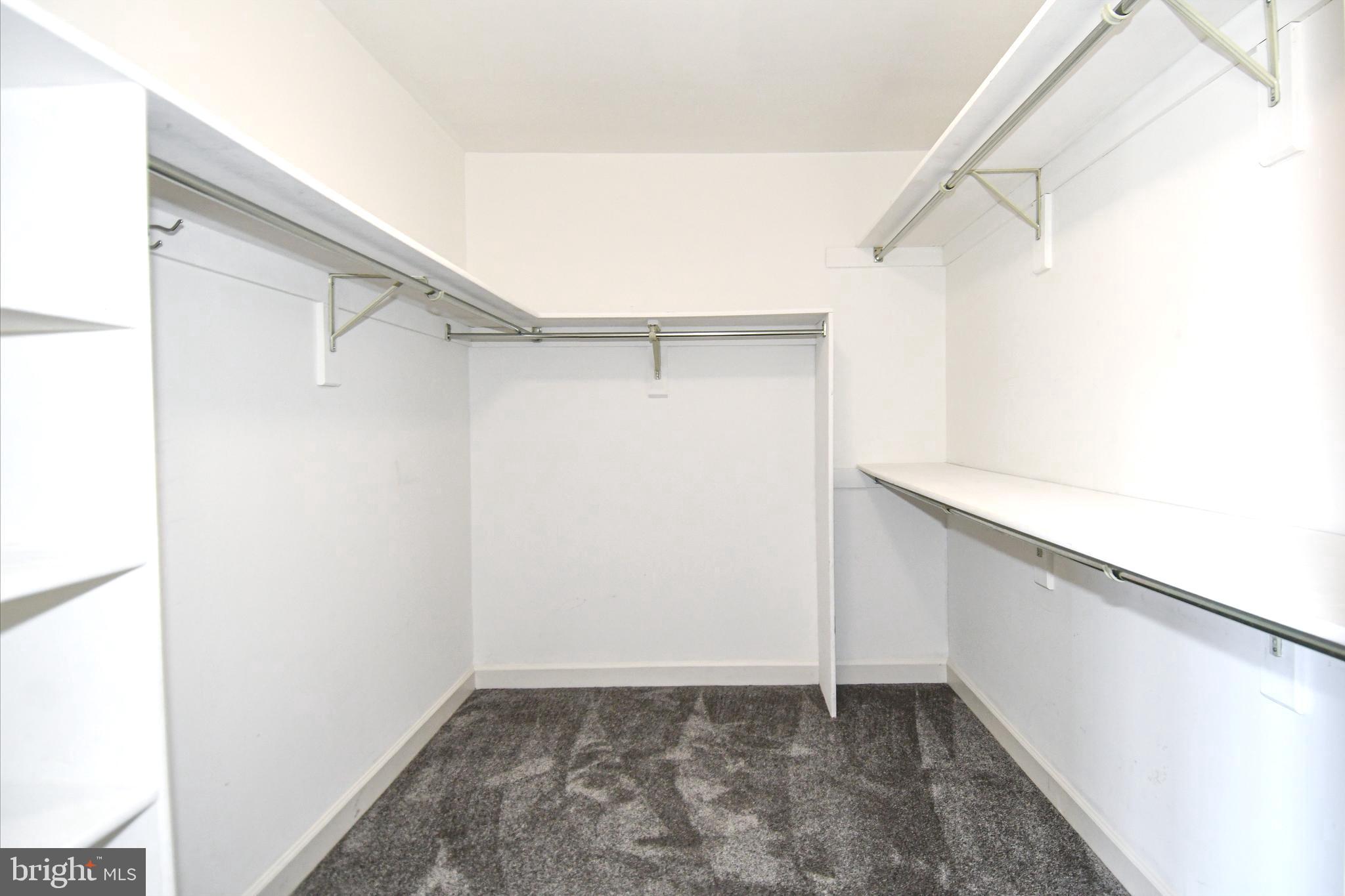 LANDMARK MEWS - Residential Lease