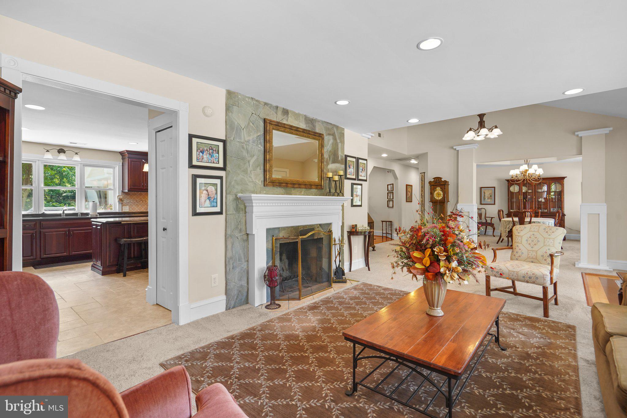 QUAINT ACRES - Residential