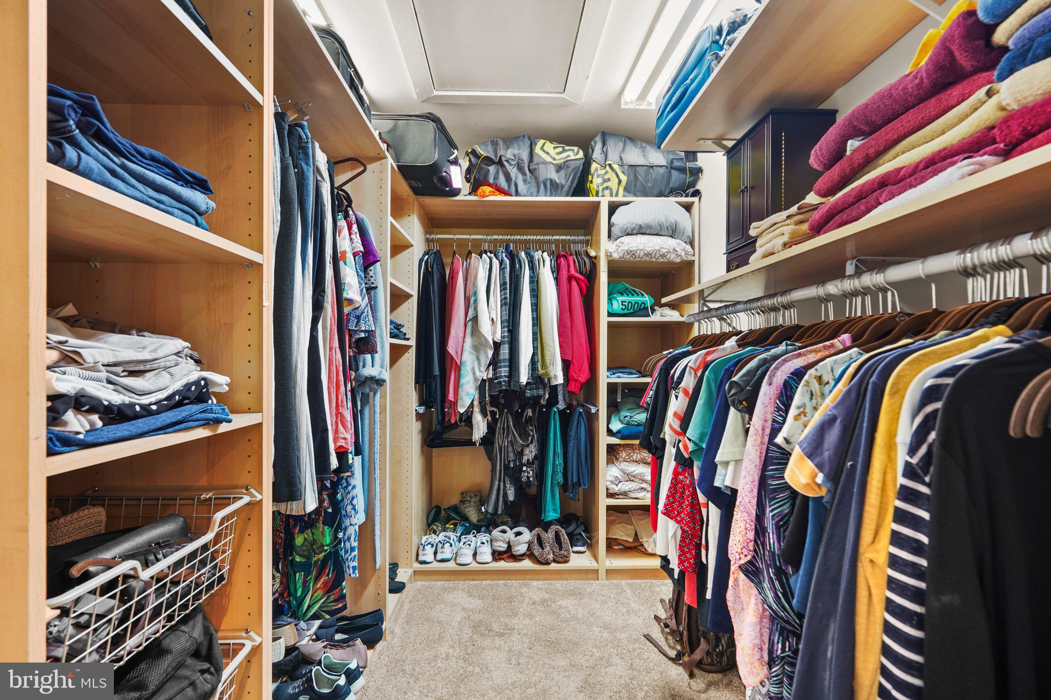 QUAINT ACRES - Residential