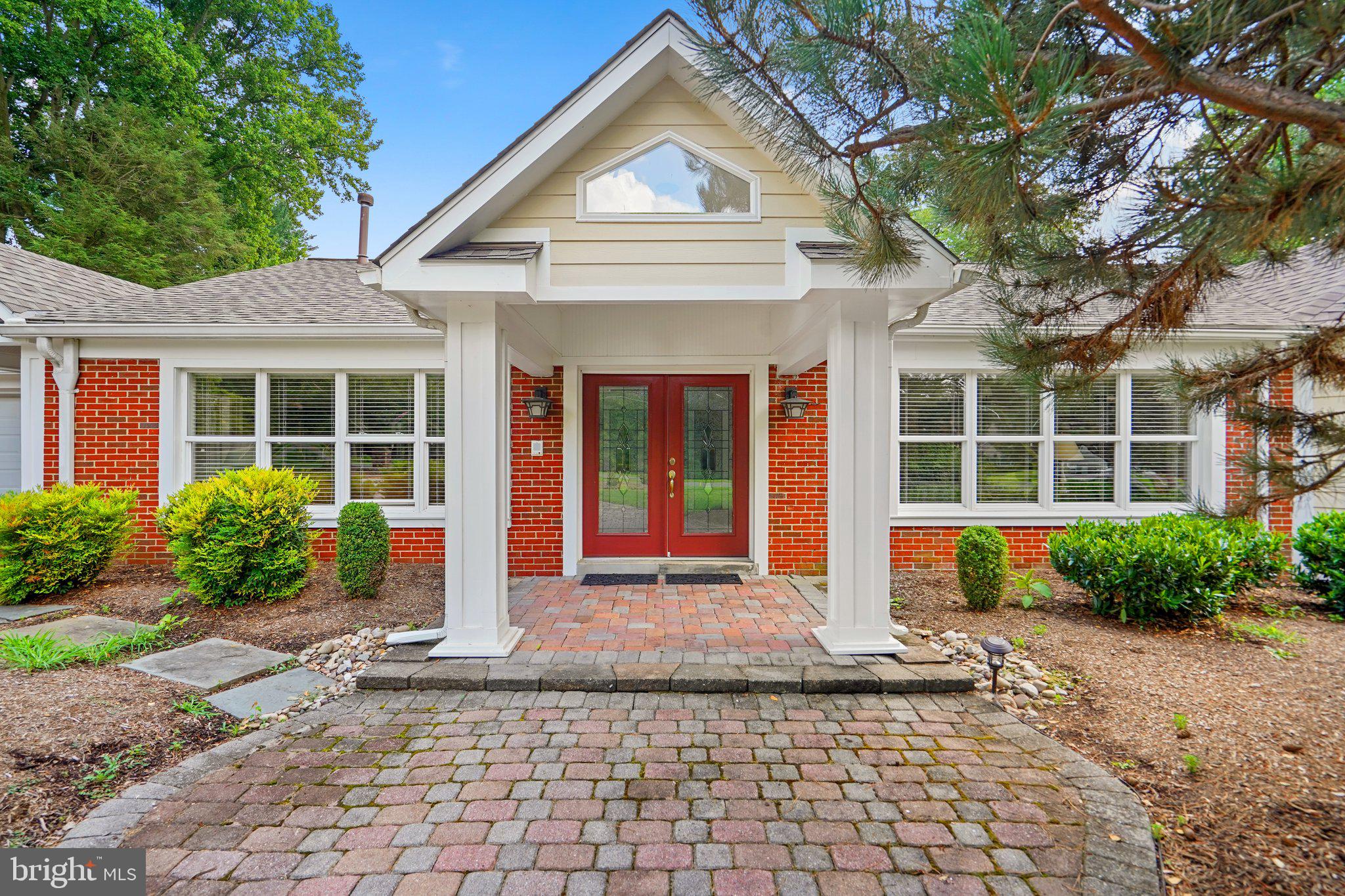 QUAINT ACRES - Residential