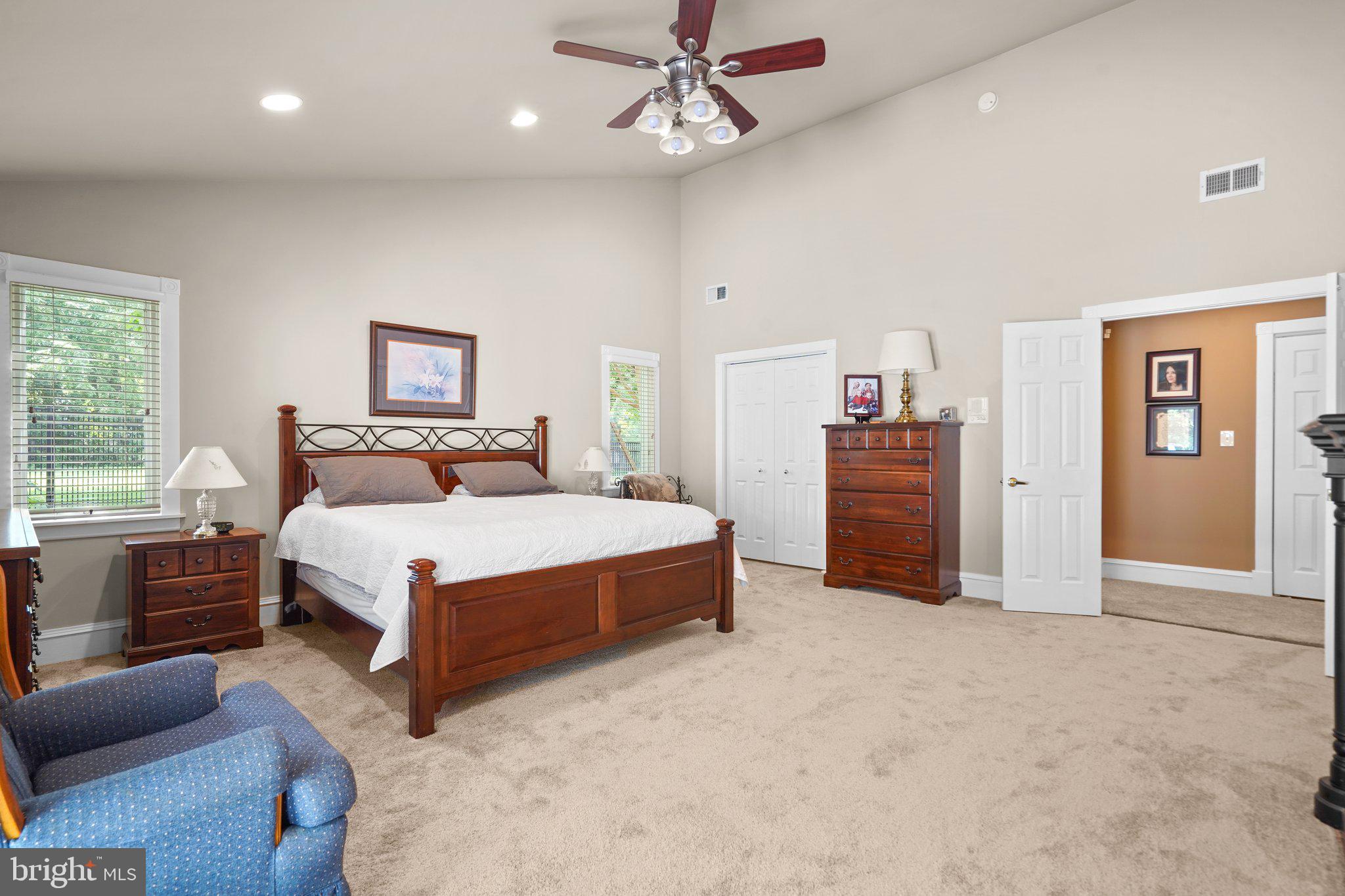 QUAINT ACRES - Residential