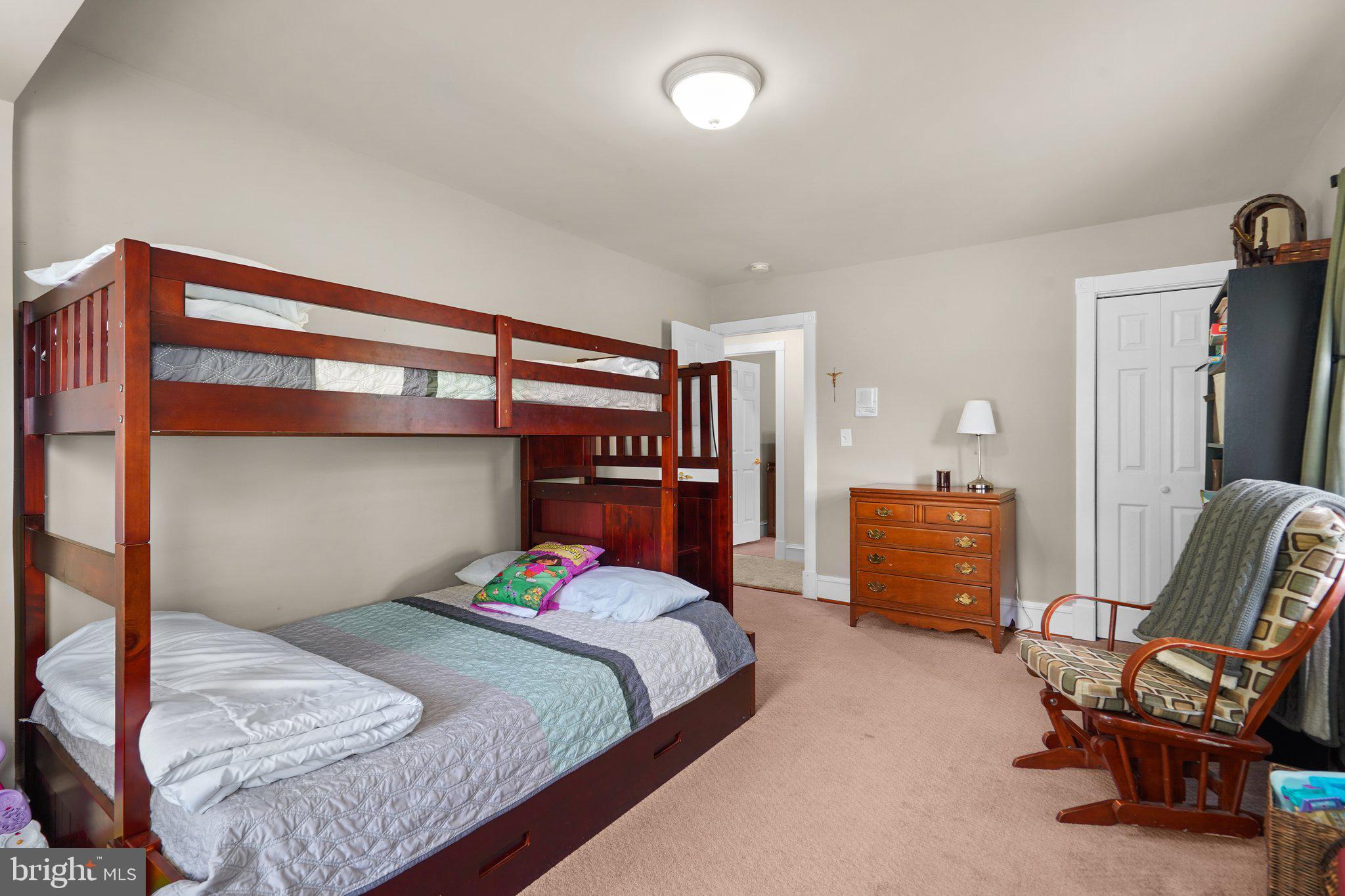 QUAINT ACRES - Residential