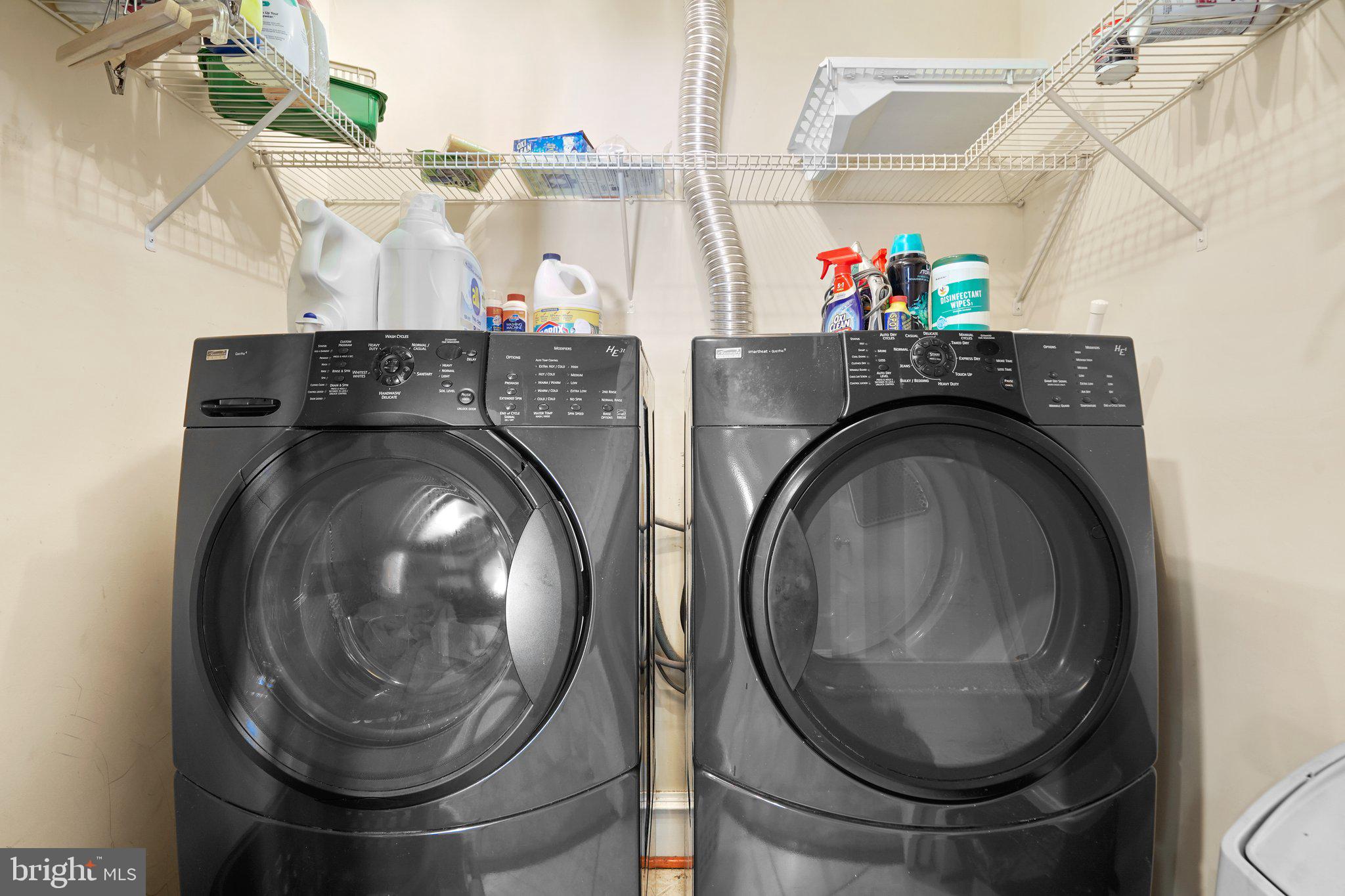 QUAINT ACRES - Residential