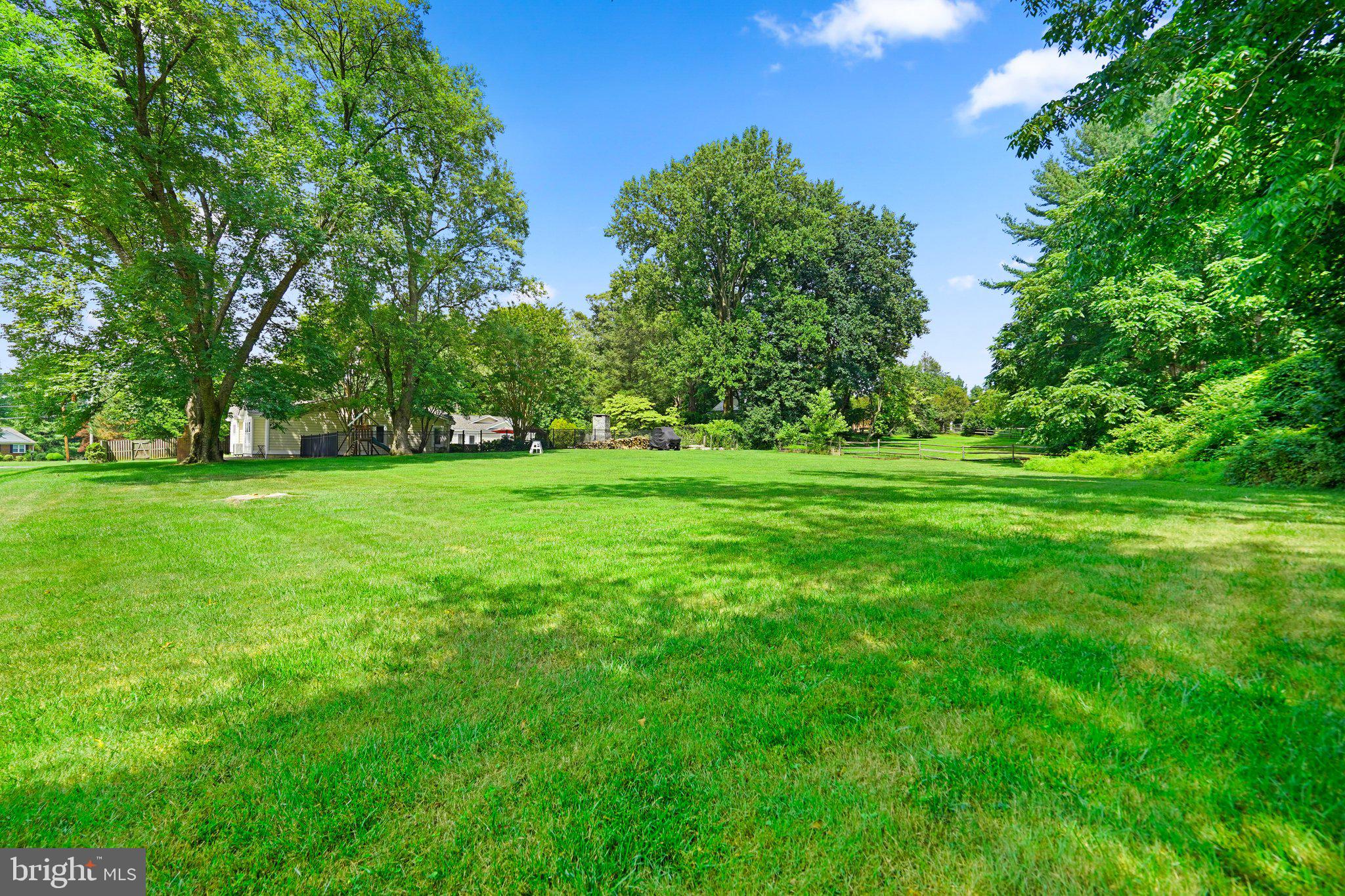 QUAINT ACRES - Residential