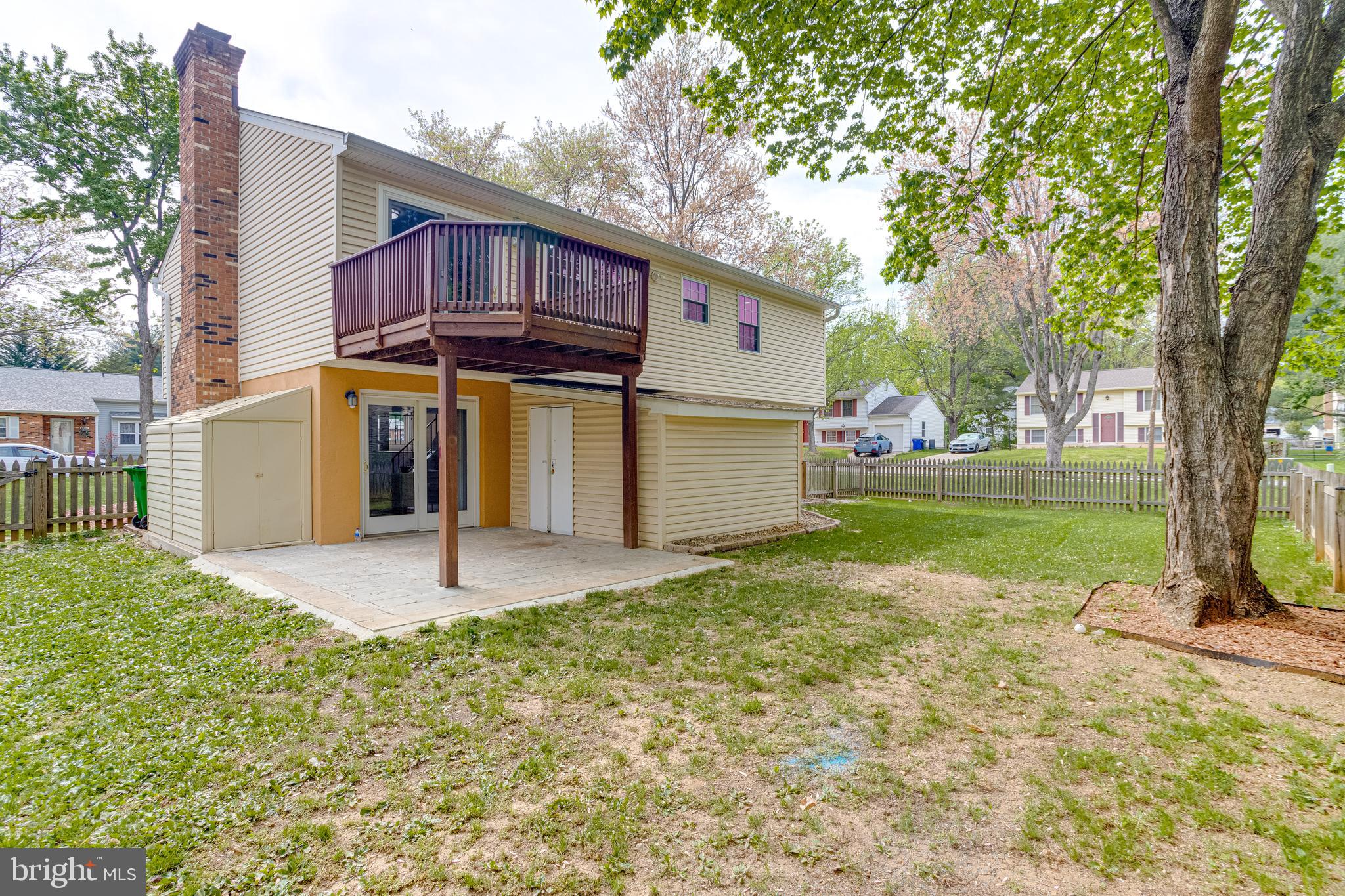 HUNTINGTON EAST - Residential