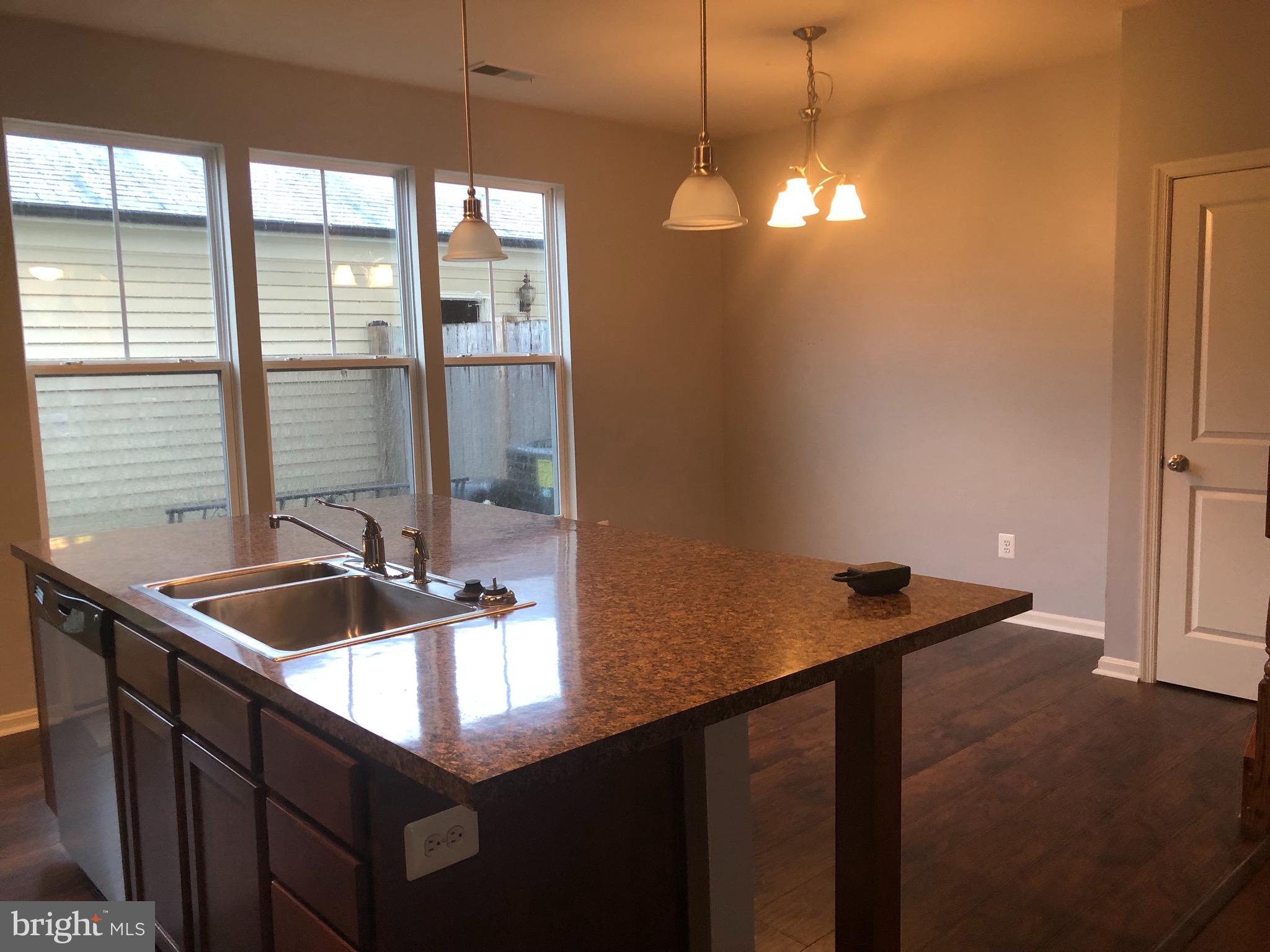 PEMBROOKE/VICTORY LAKES - Residential Lease