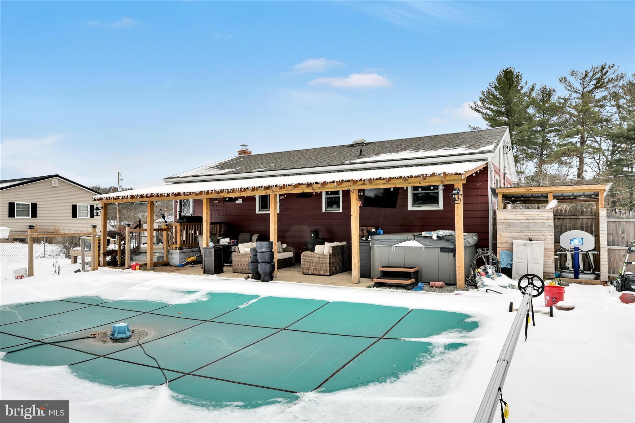 OAK GROVE - Residential