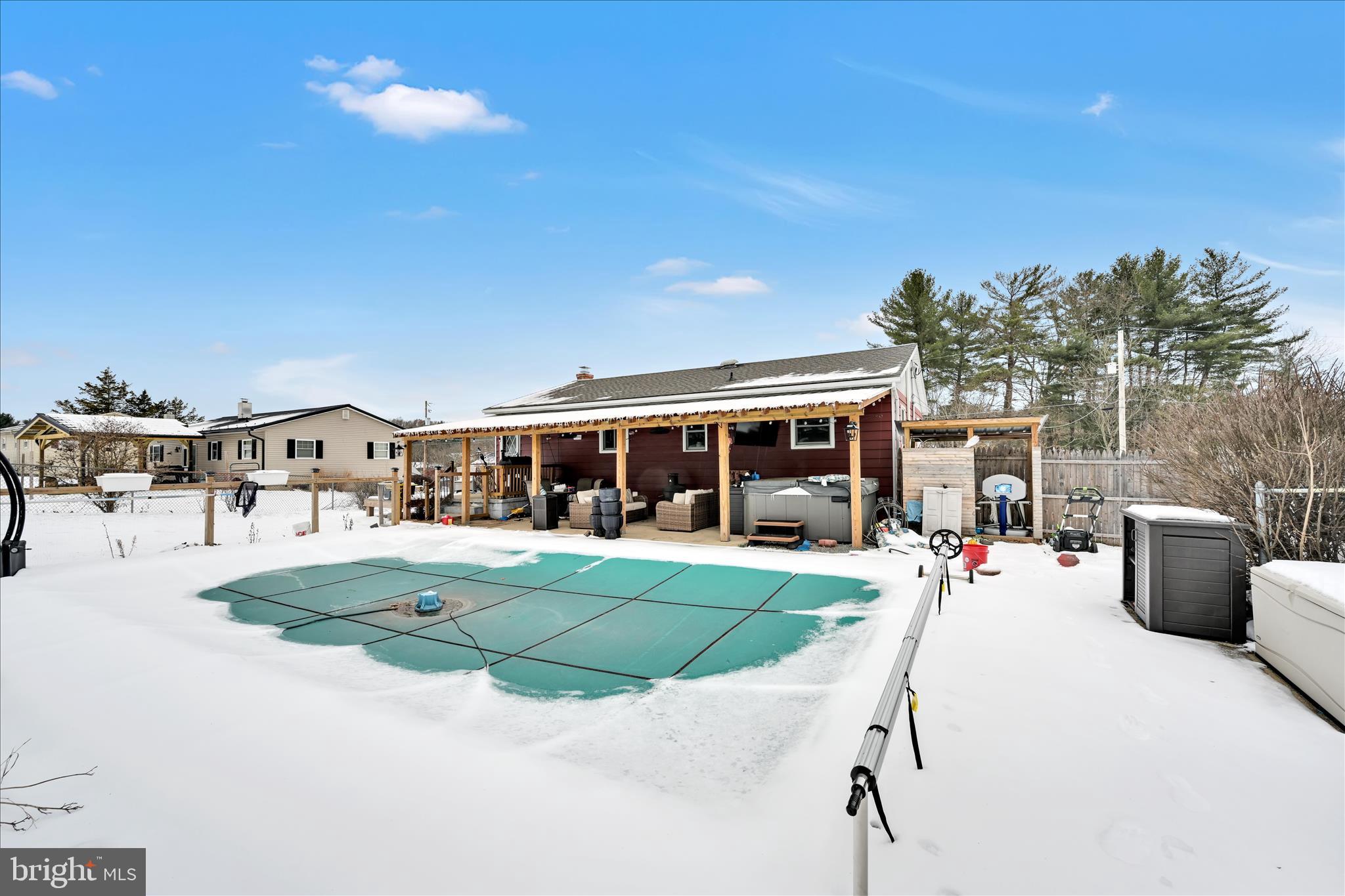 OAK GROVE - Residential