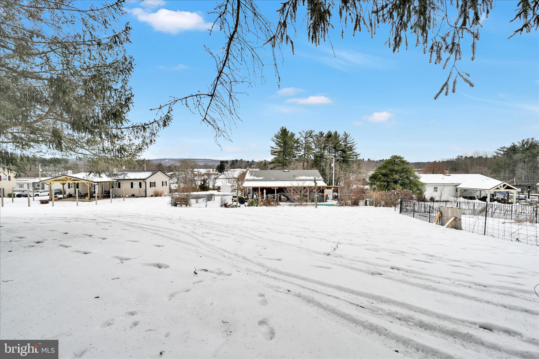 OAK GROVE - Residential