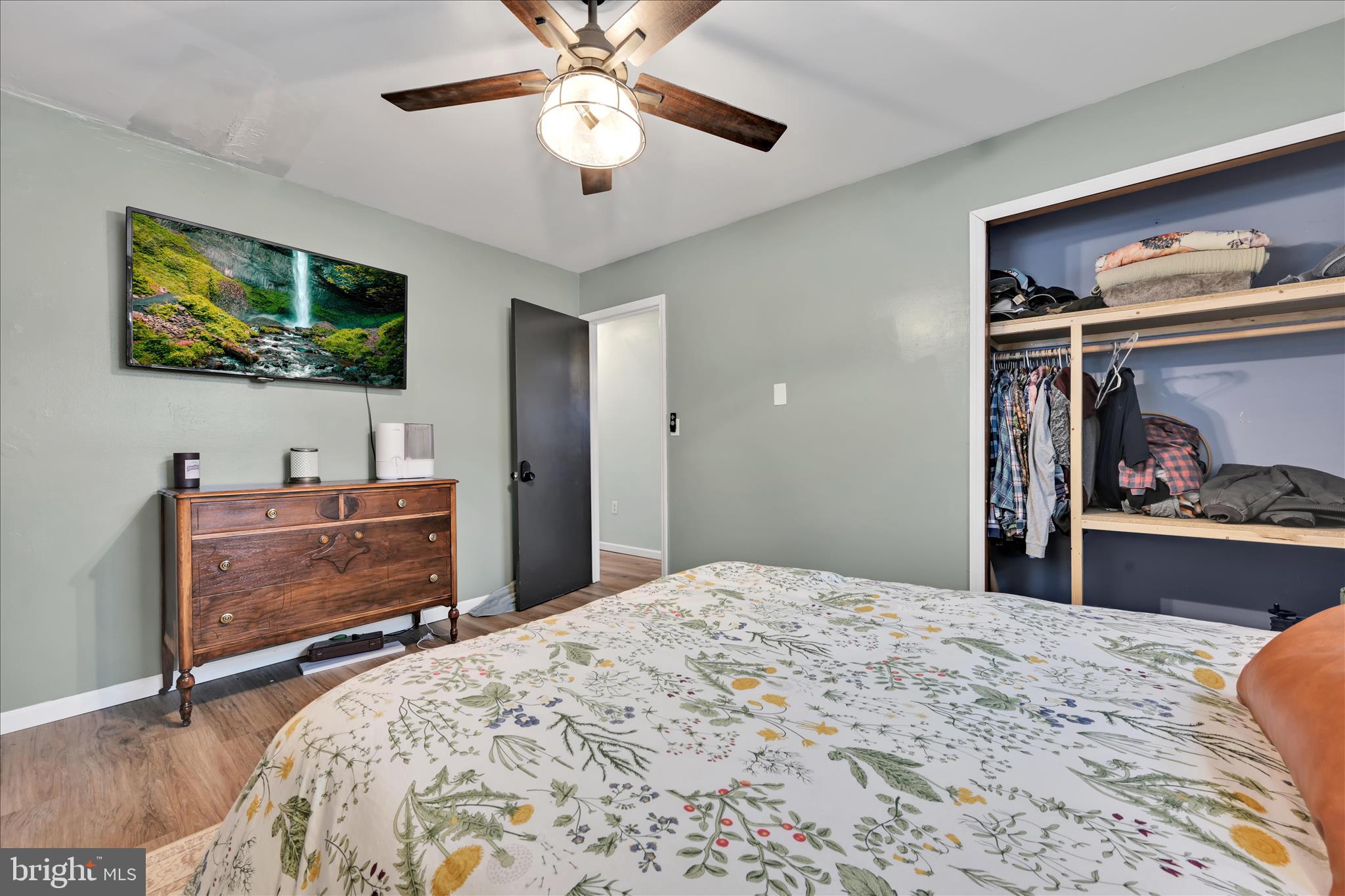 OAK GROVE - Residential