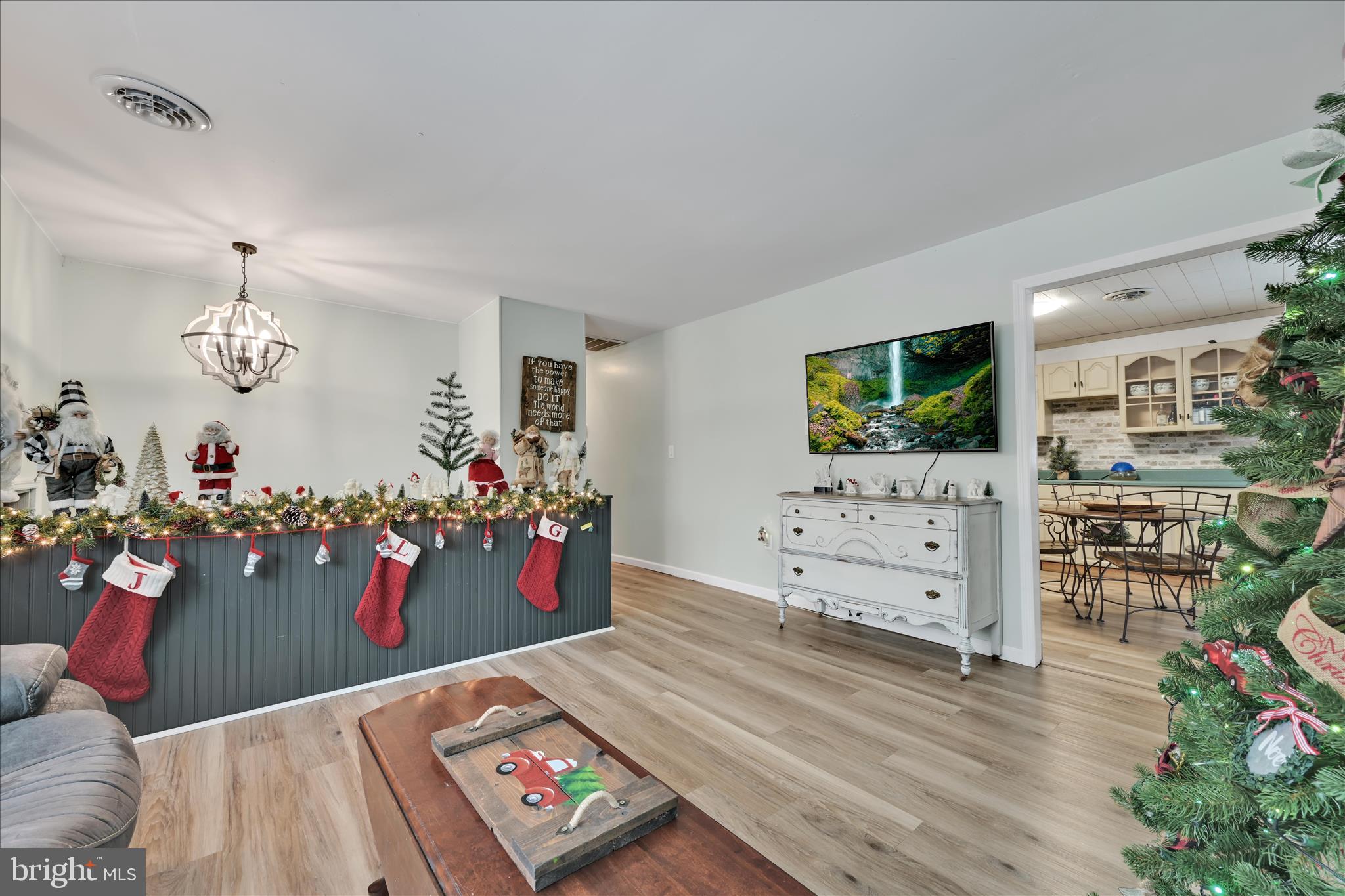 OAK GROVE - Residential