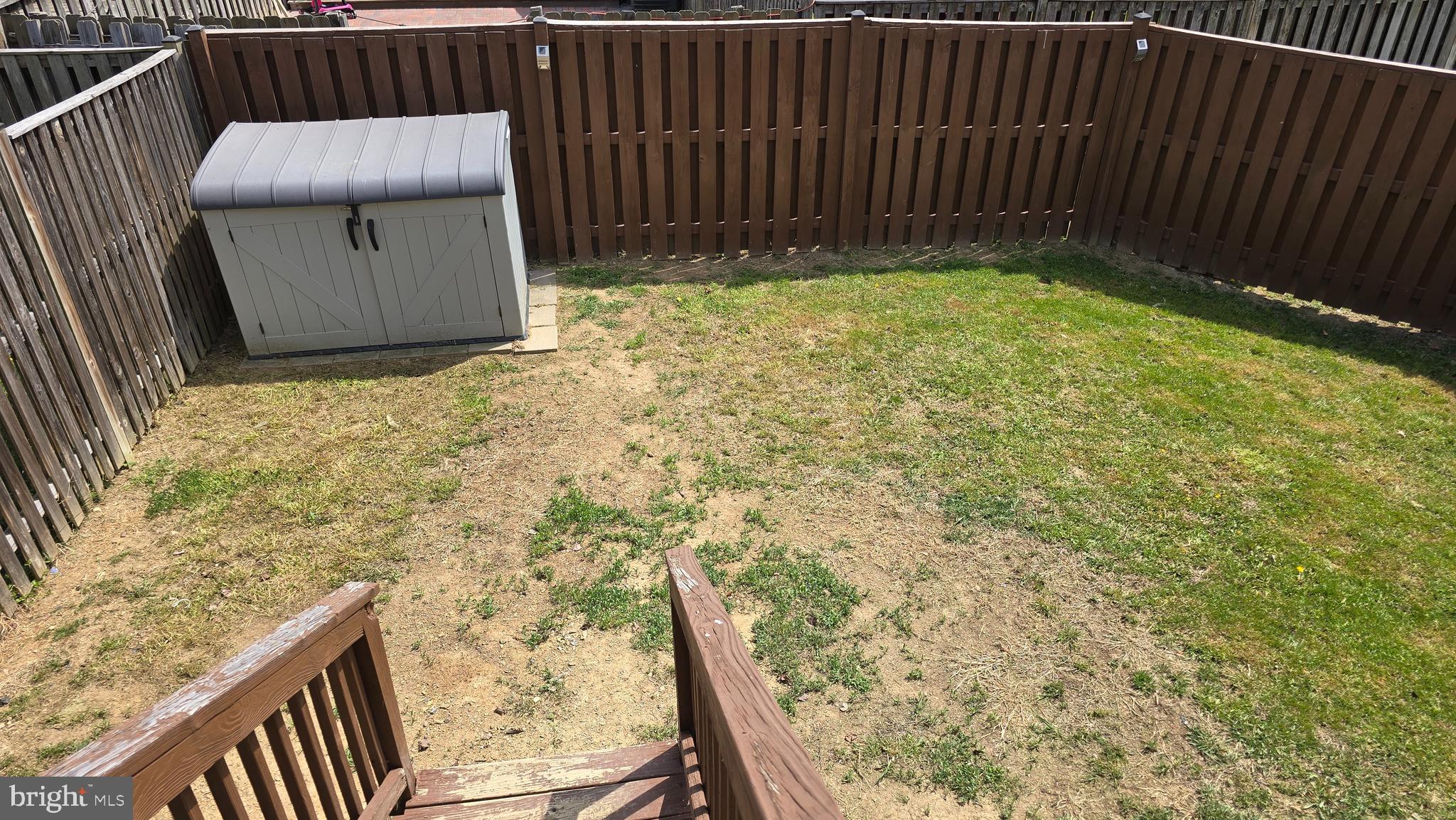 LAKEVIEW TOWNHOUSES - Residential