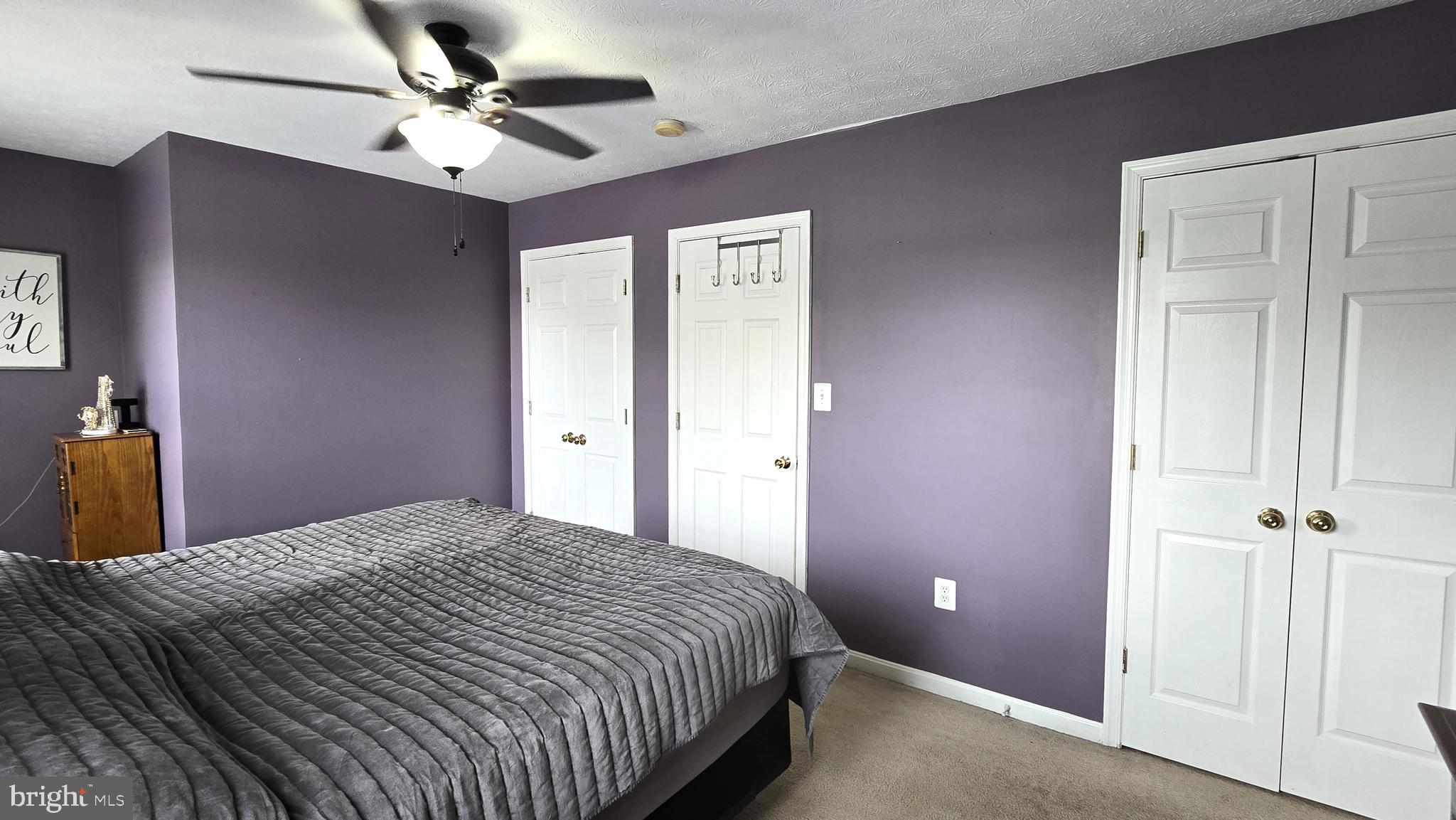 LAKEVIEW TOWNHOUSES - Residential