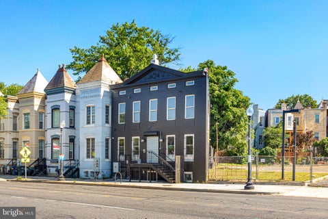 Photo of 25 Florida Avenue NW, WASHINGTON, DC 20001 (MLS # DCDC2269168)