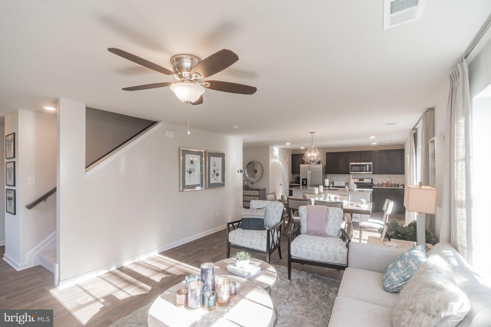 TOLLHOUSE WOODS - Residential