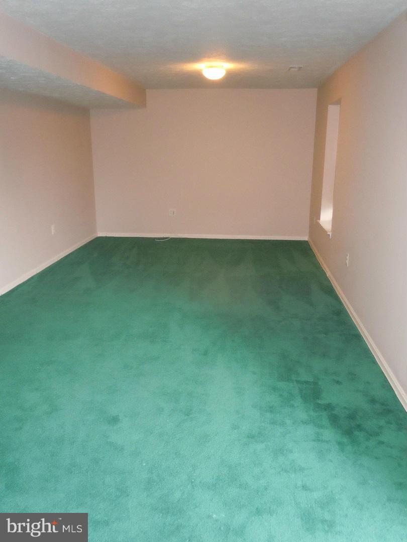 DALE CITY - Residential Lease