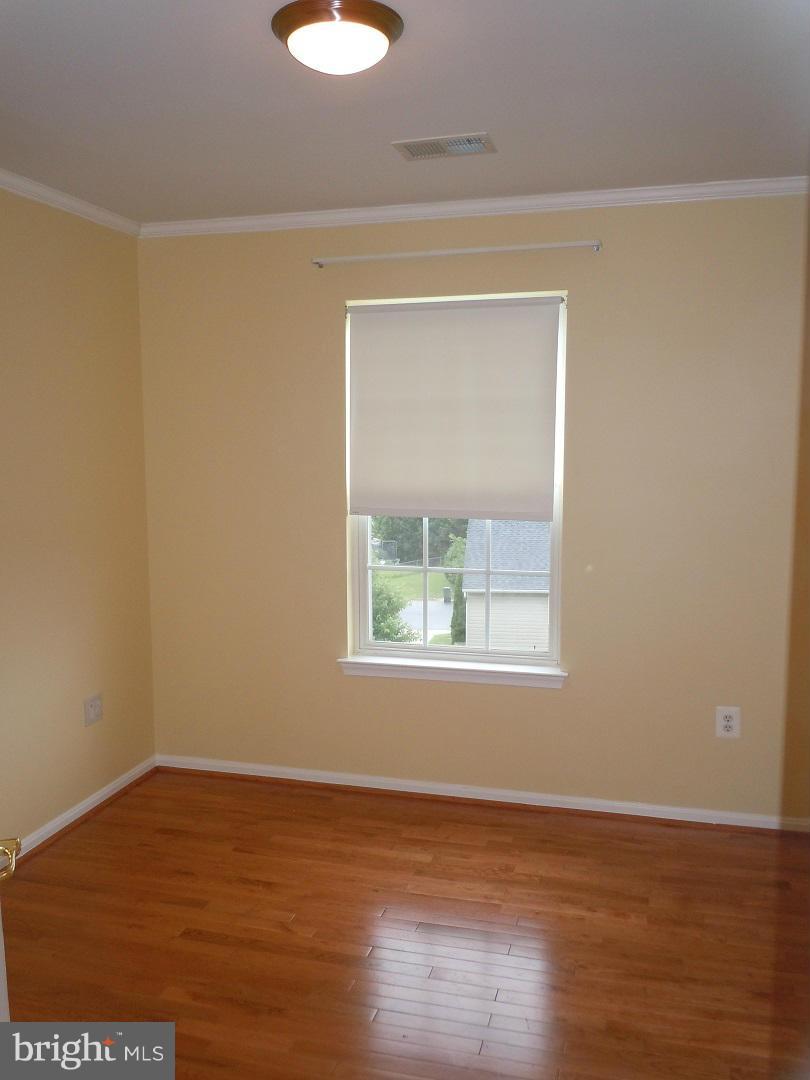 DALE CITY - Residential Lease