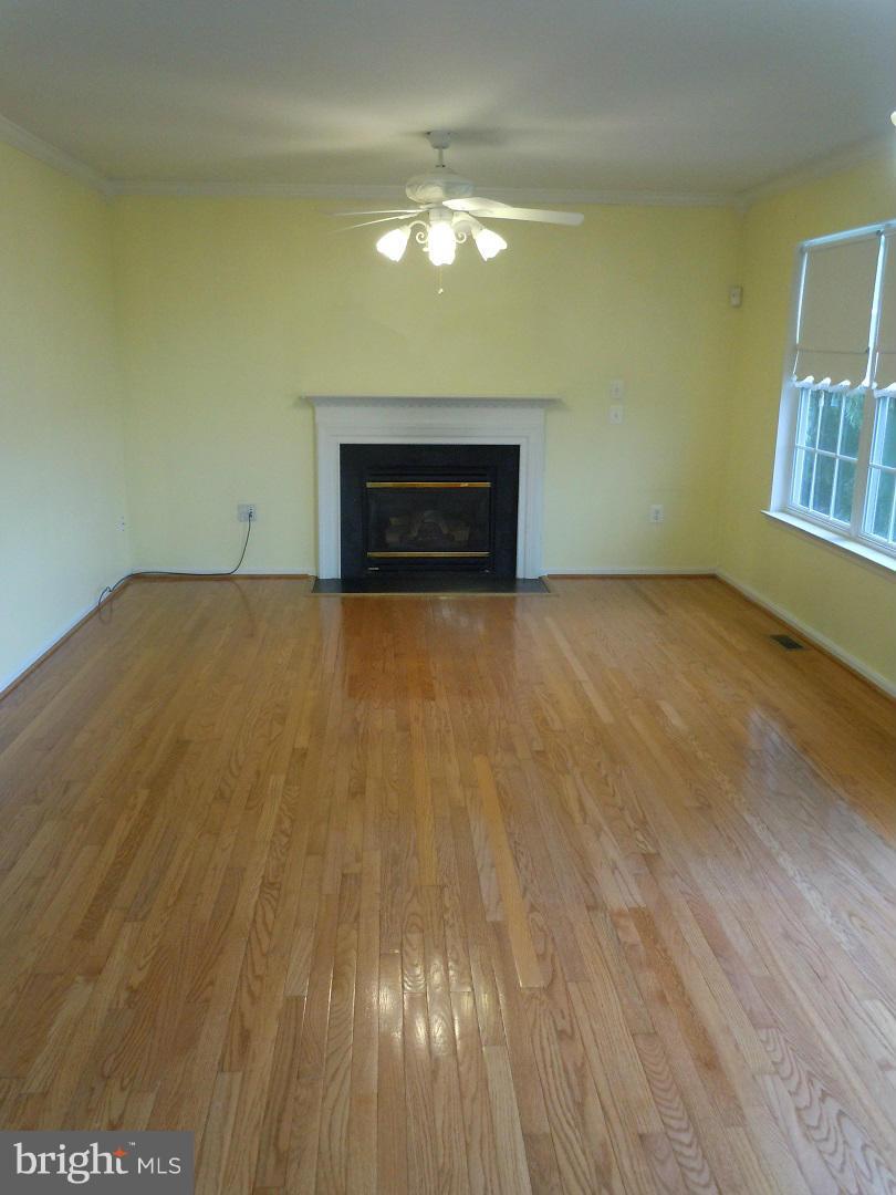 DALE CITY - Residential Lease