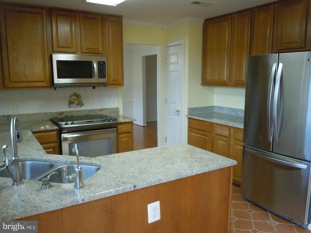 DALE CITY - Residential Lease