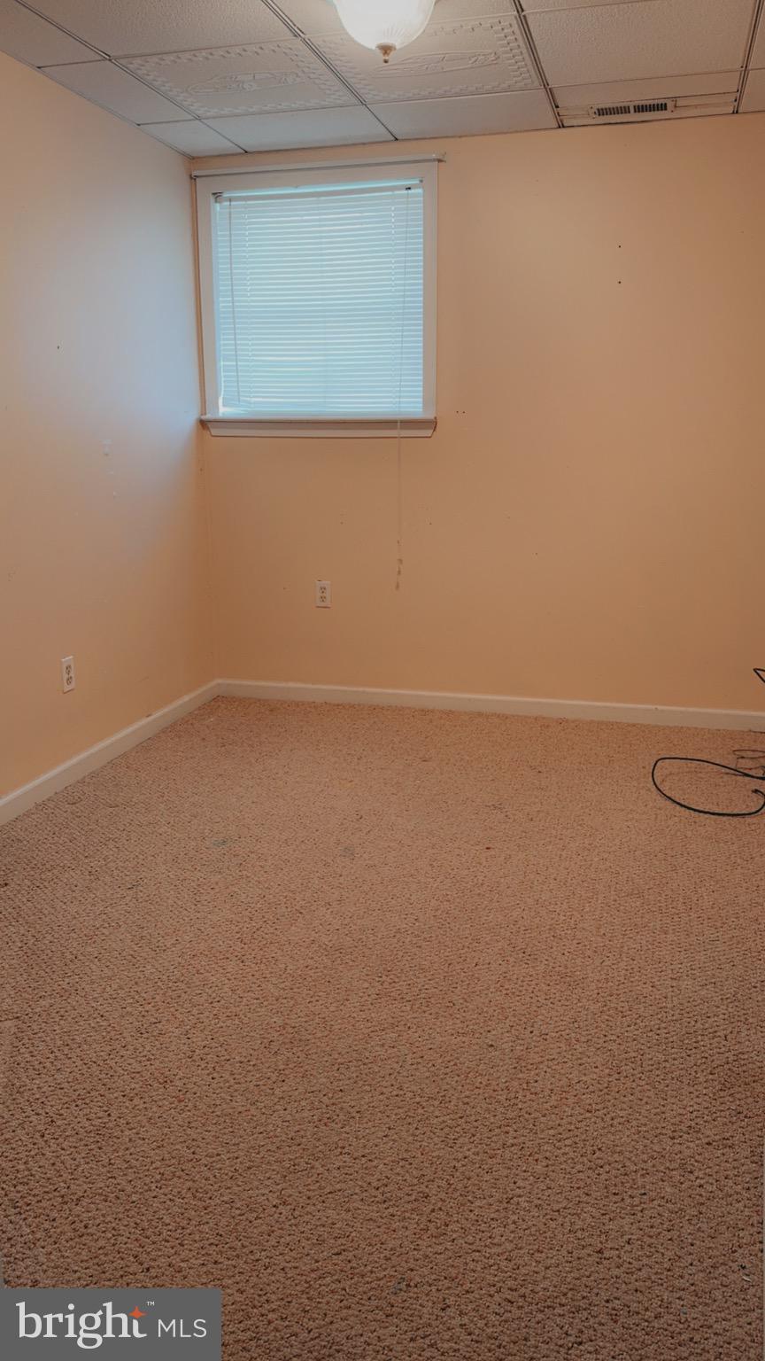 LAUREL RIDGE - Residential