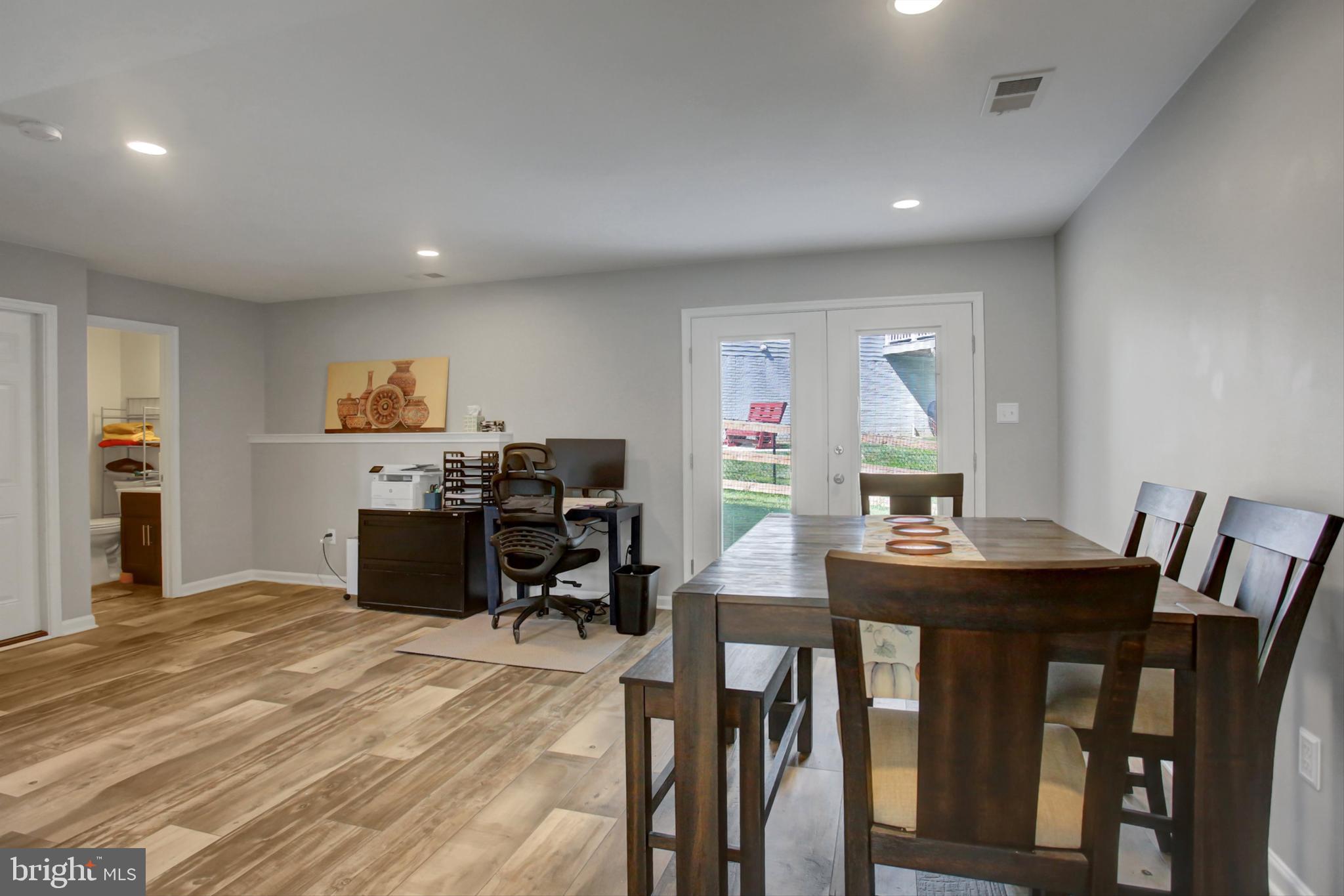 MARTINS RIDGE - Residential