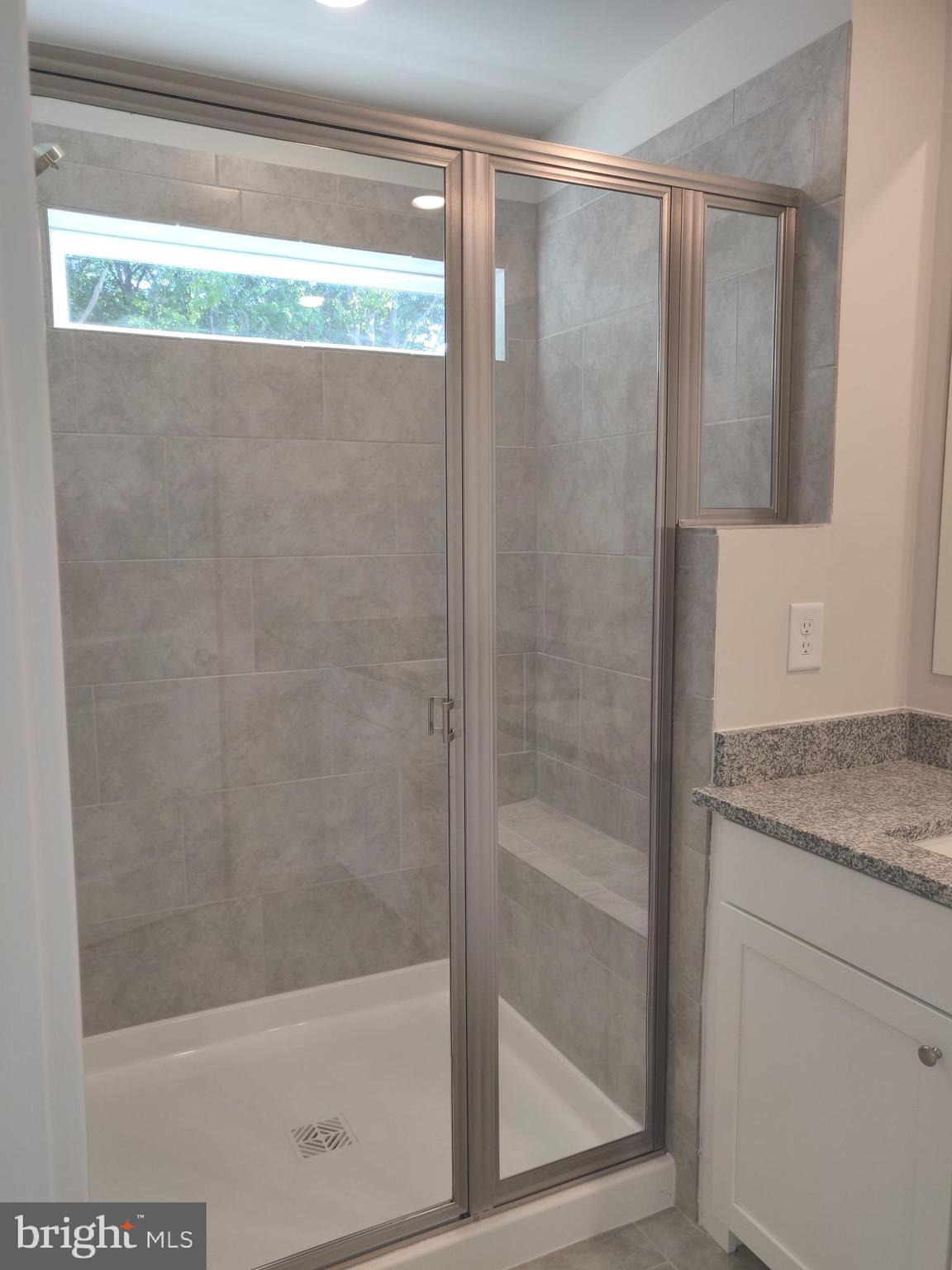 BRYANS ROAD - Residential Lease