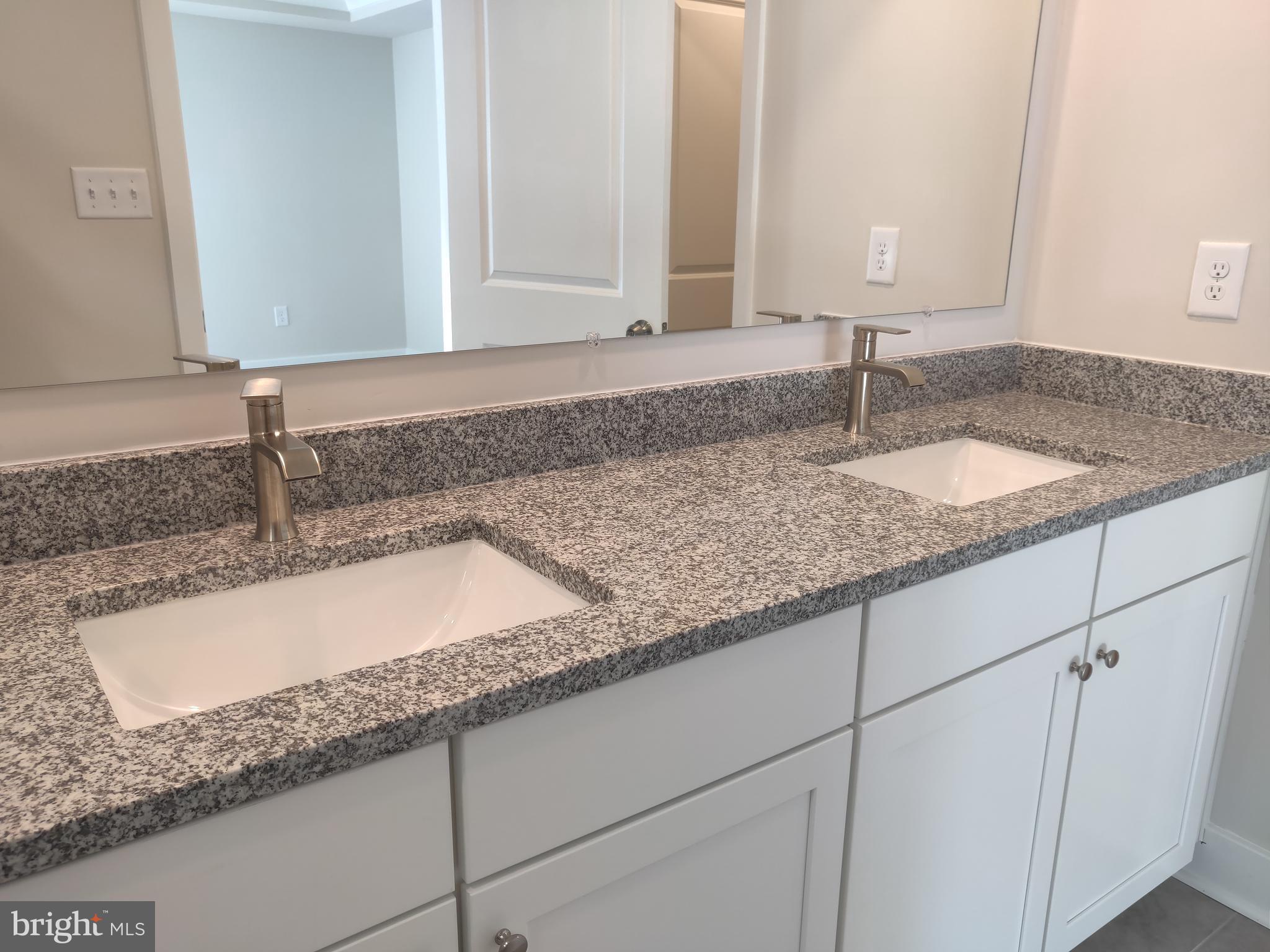 BRYANS ROAD - Residential Lease