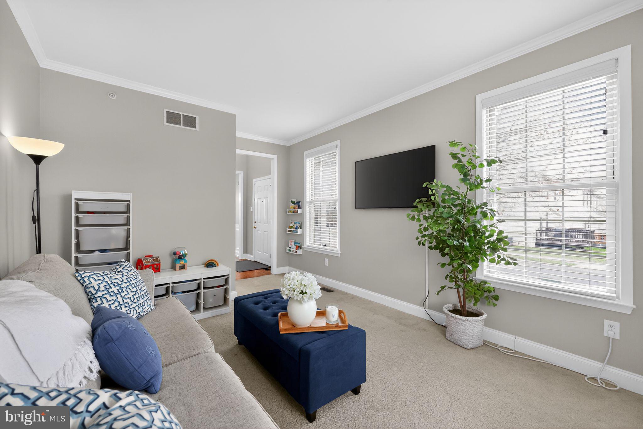 HILLCREST GLEN - Residential