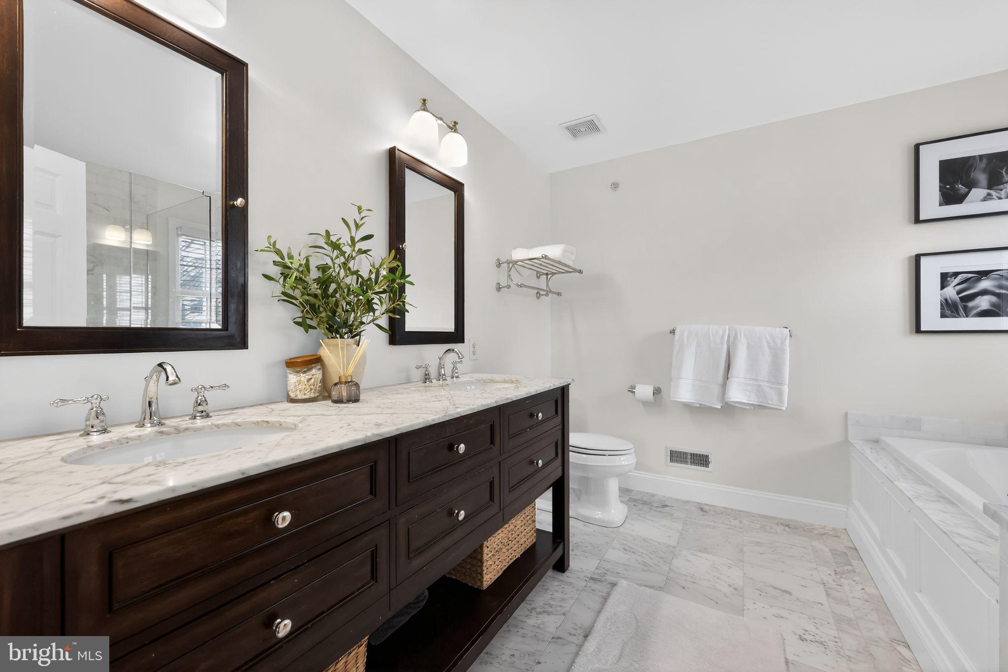 HILLCREST GLEN - Residential