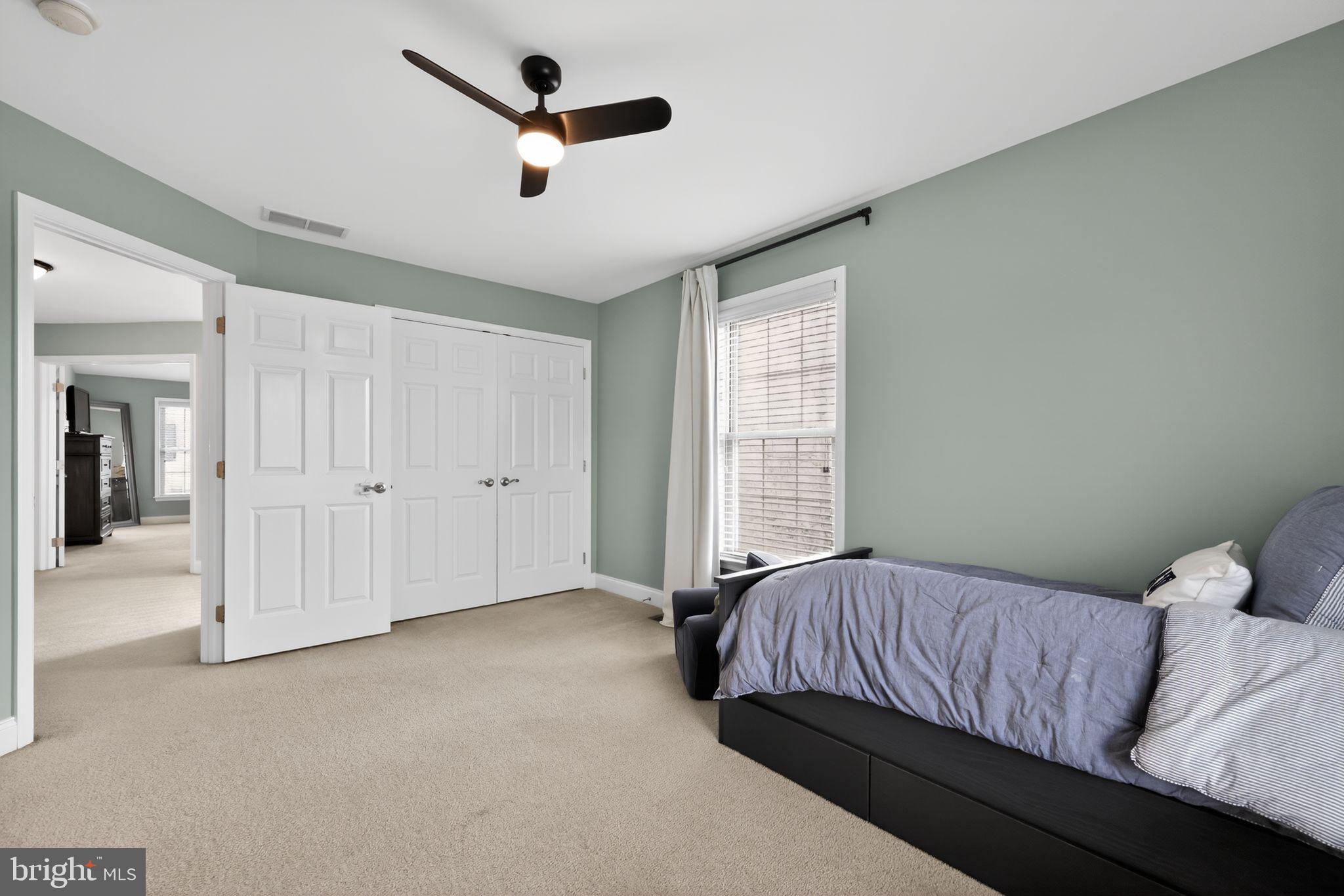 HILLCREST GLEN - Residential