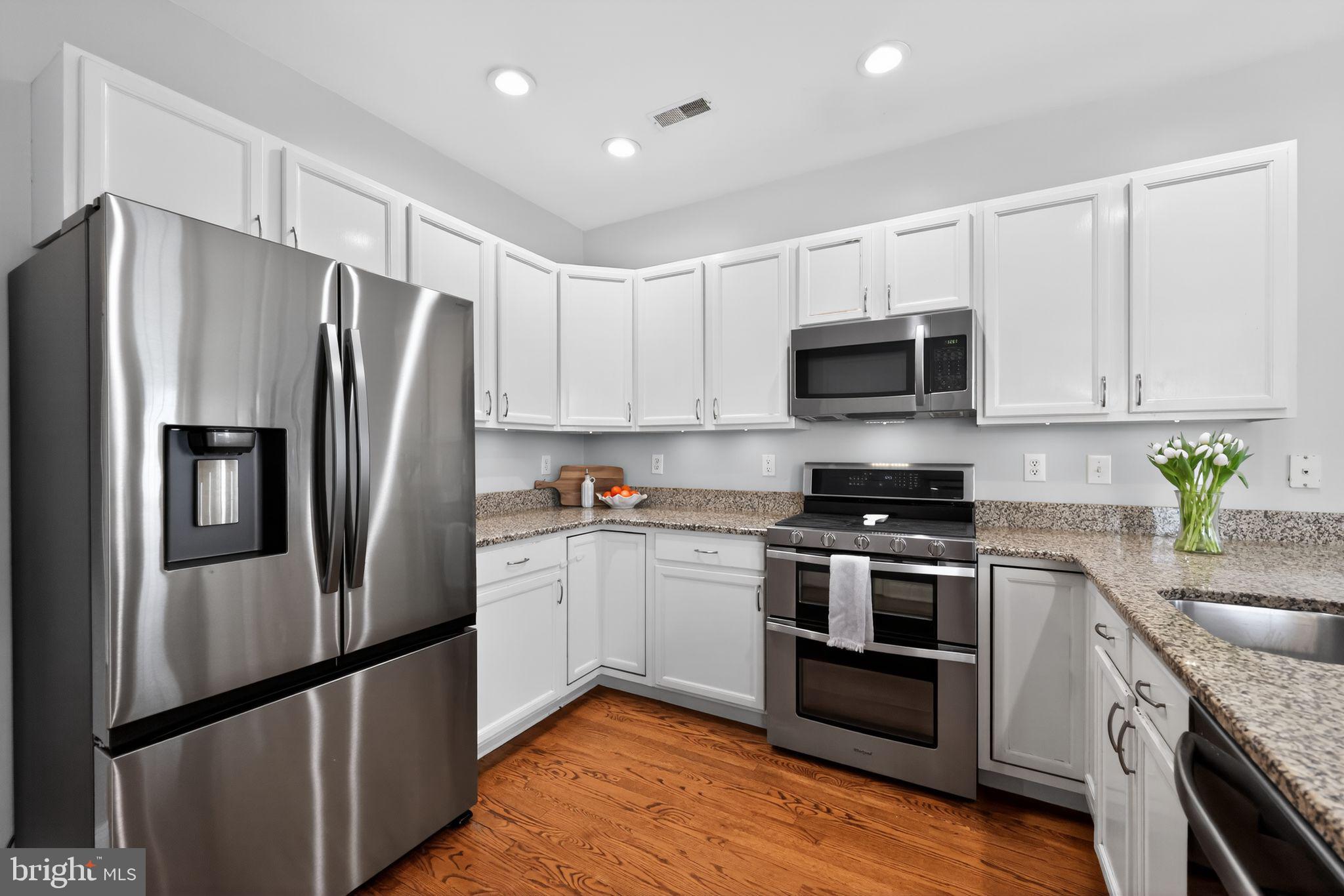 HILLCREST GLEN - Residential