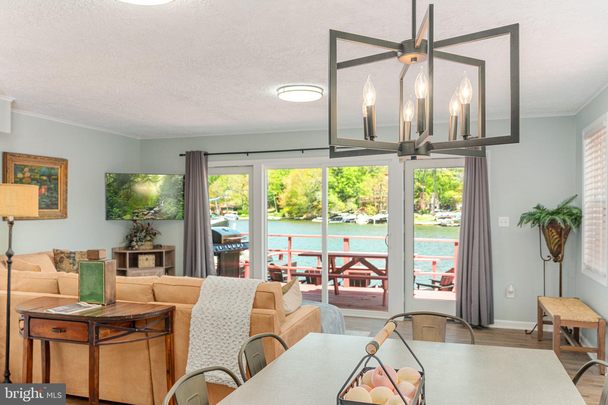 LAKE HARMONY - Residential