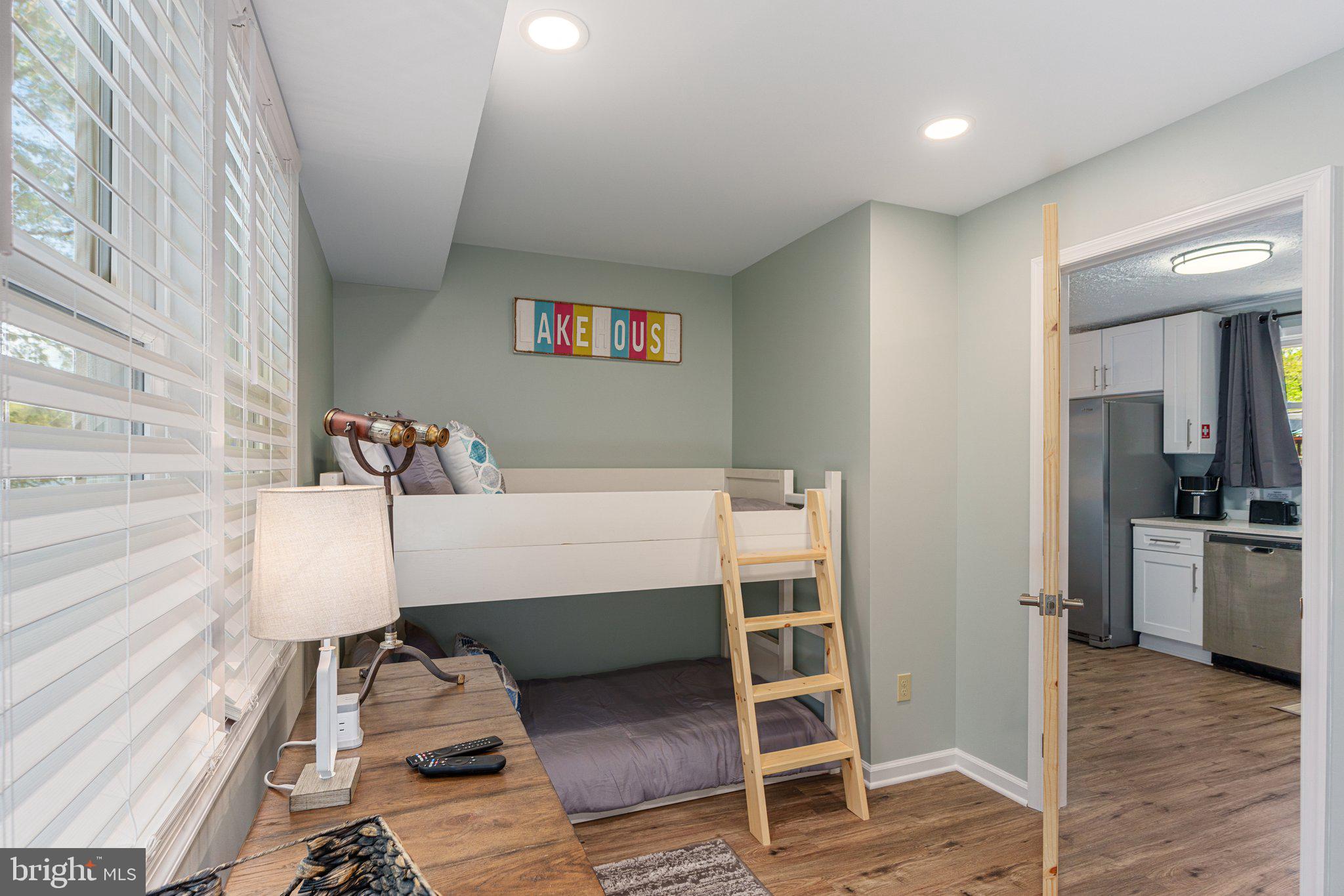 LAKE HARMONY - Residential