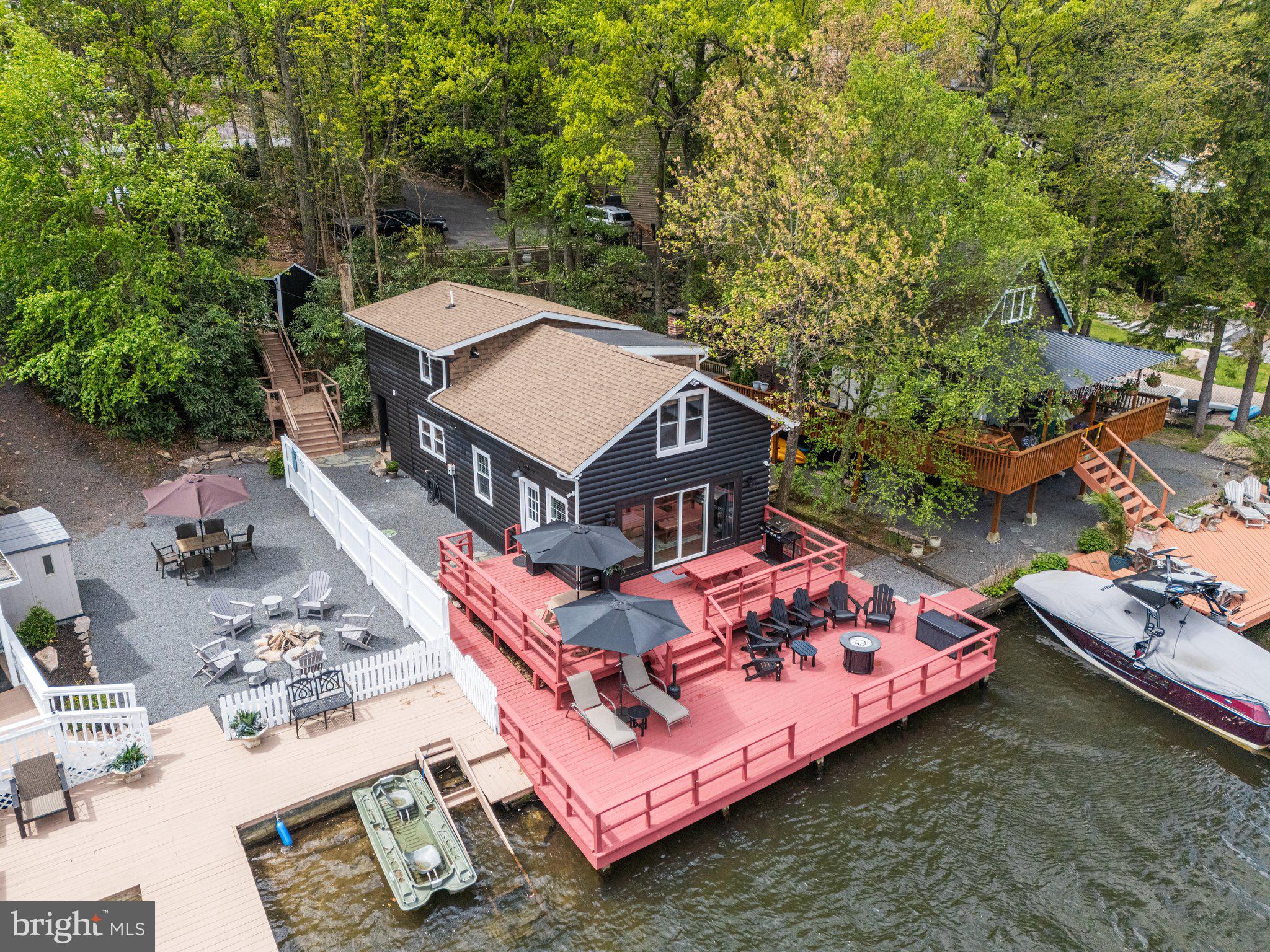 LAKE HARMONY - Residential