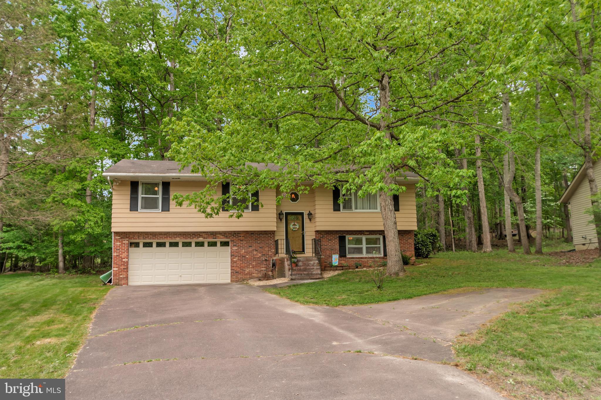 LAKE OF THE WOODS - Residential