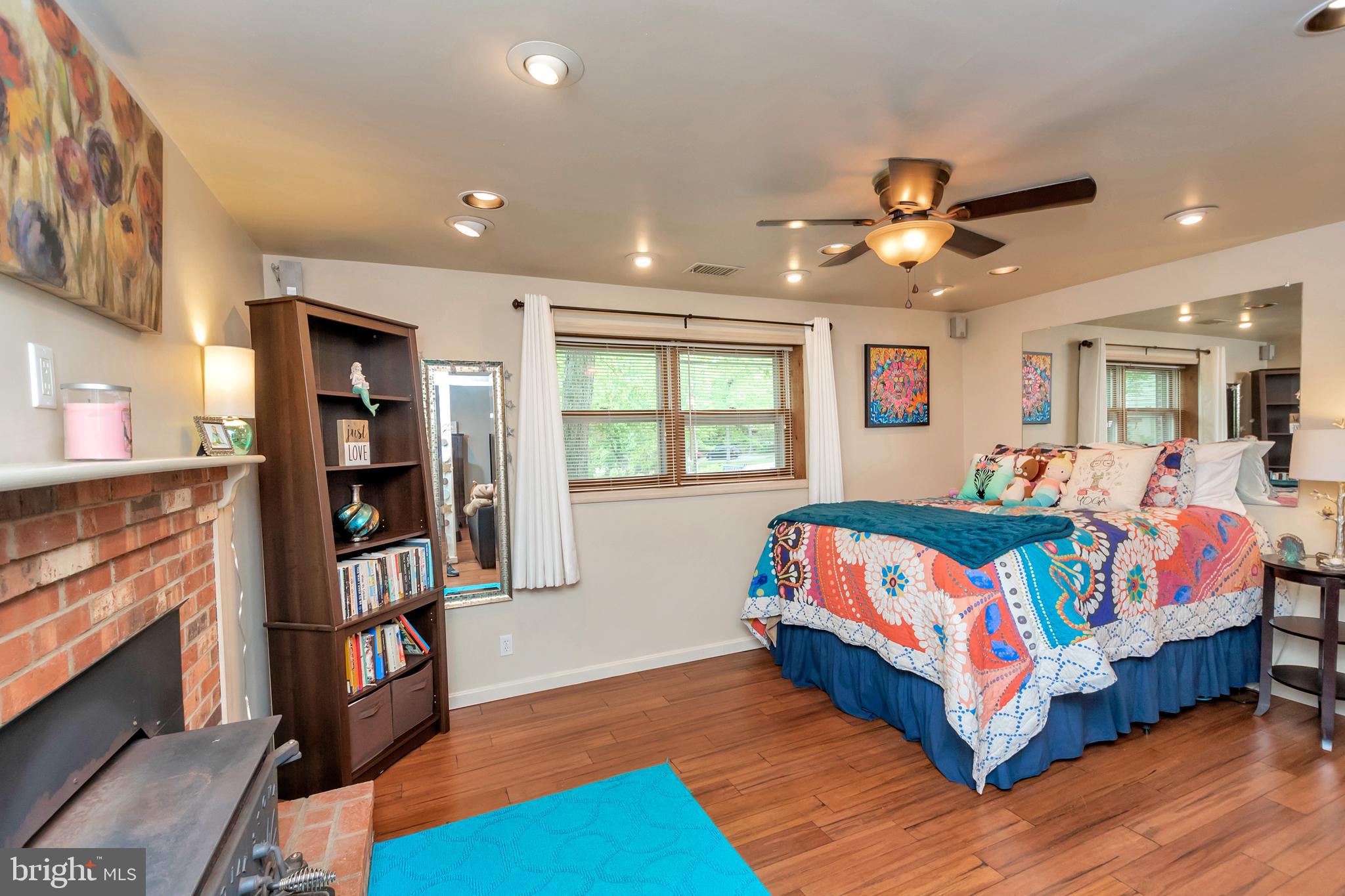 LAKE OF THE WOODS - Residential