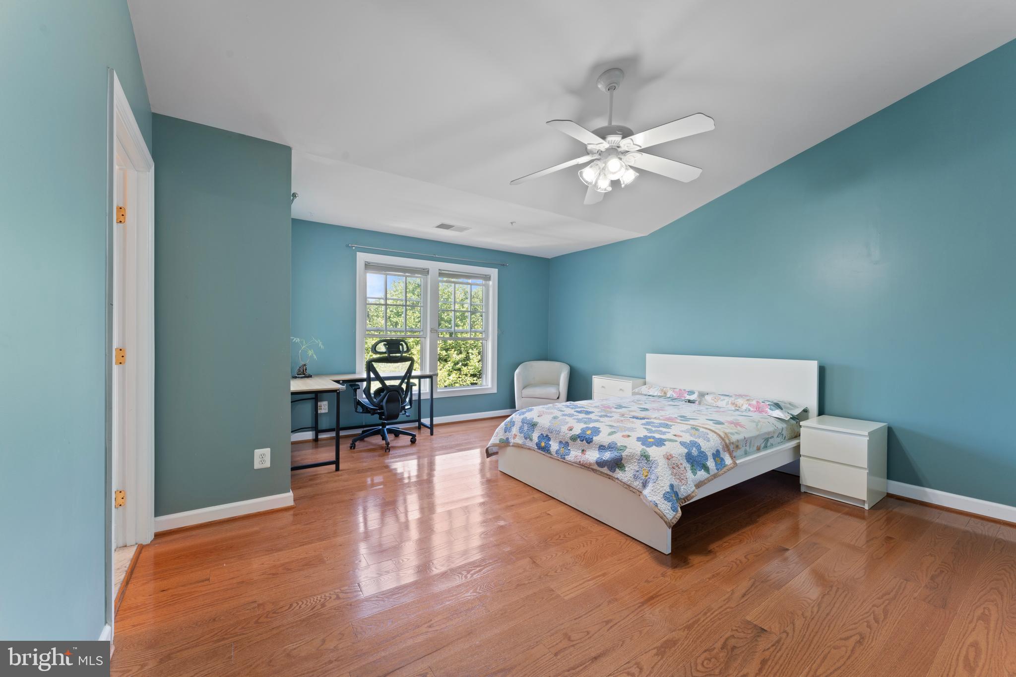 WAVERLY WOODS - Residential