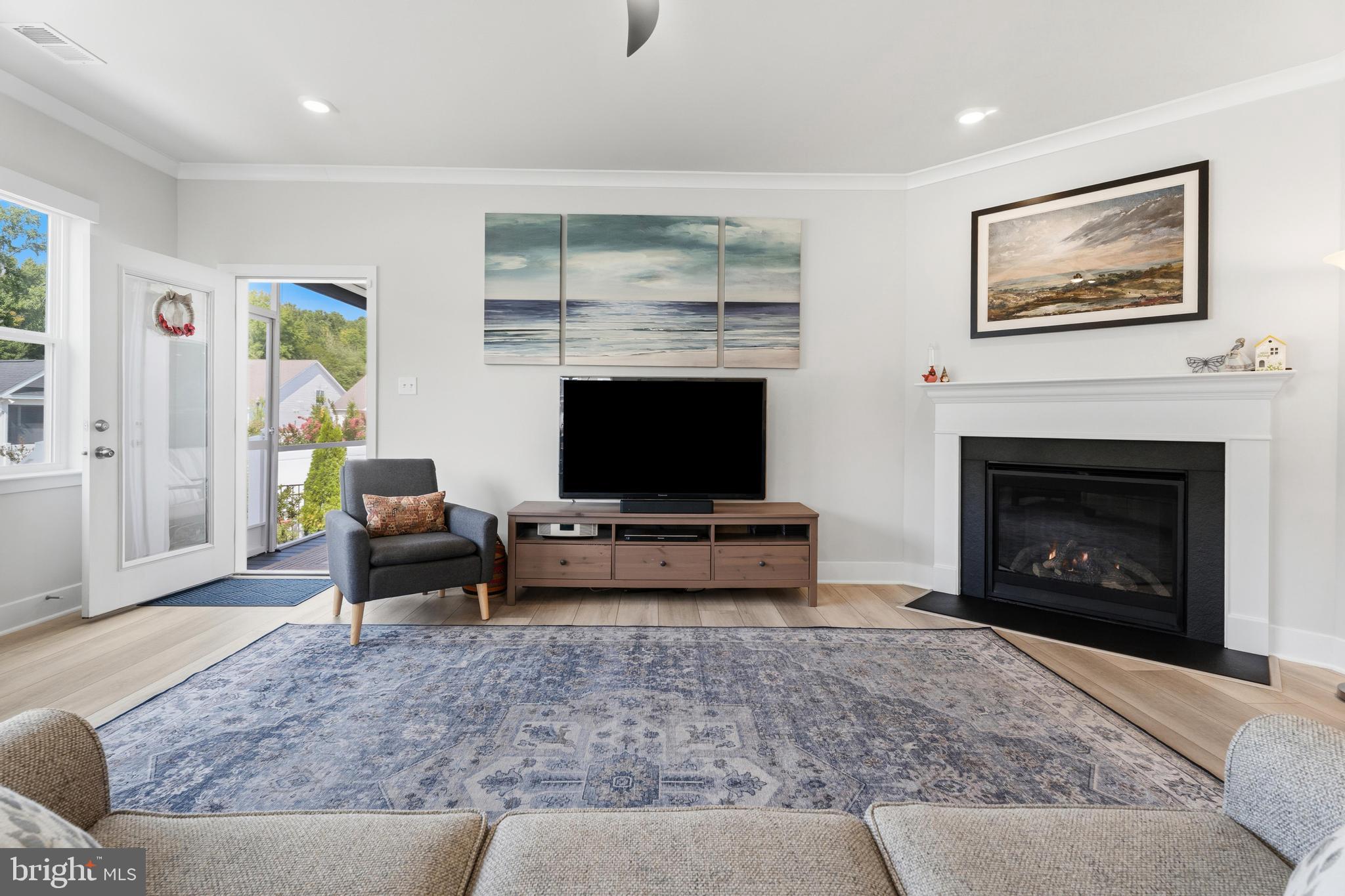 31533 DEEP POND LANE