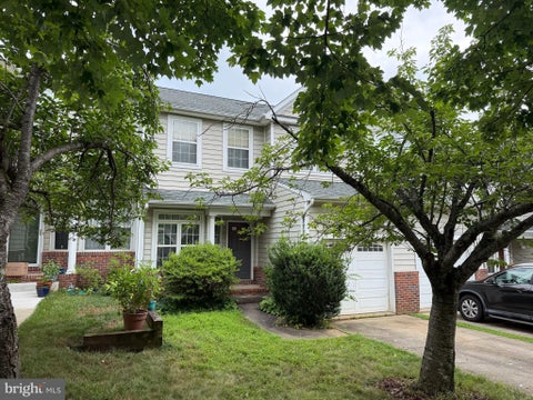 Townhouse For Sale - 5907 Gentle Call<br/> CLARKSVILLE, MD 21029